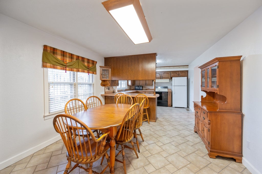 4519 Highway 100 E, Decaturville