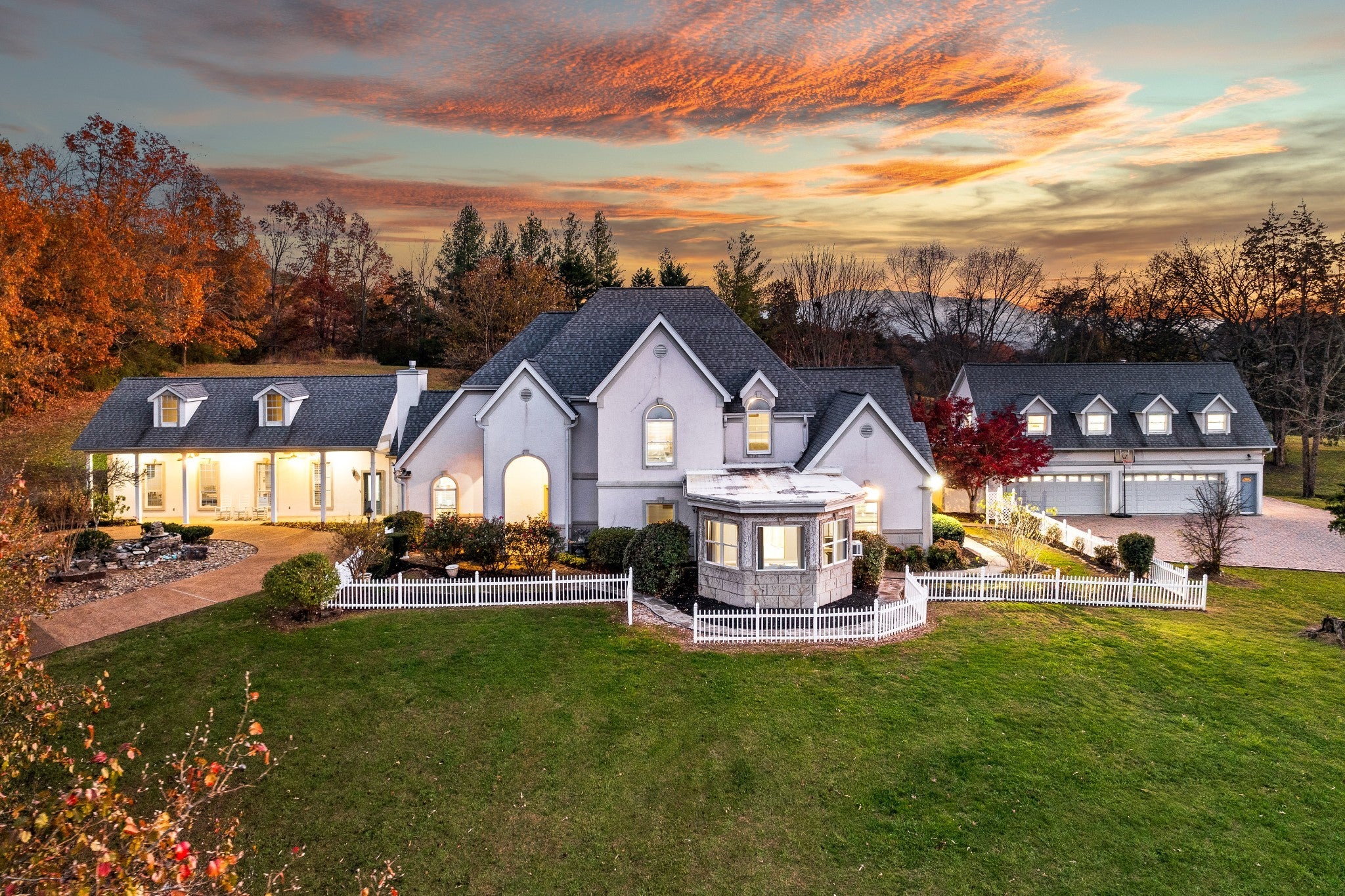 Photo of Listing #2777814