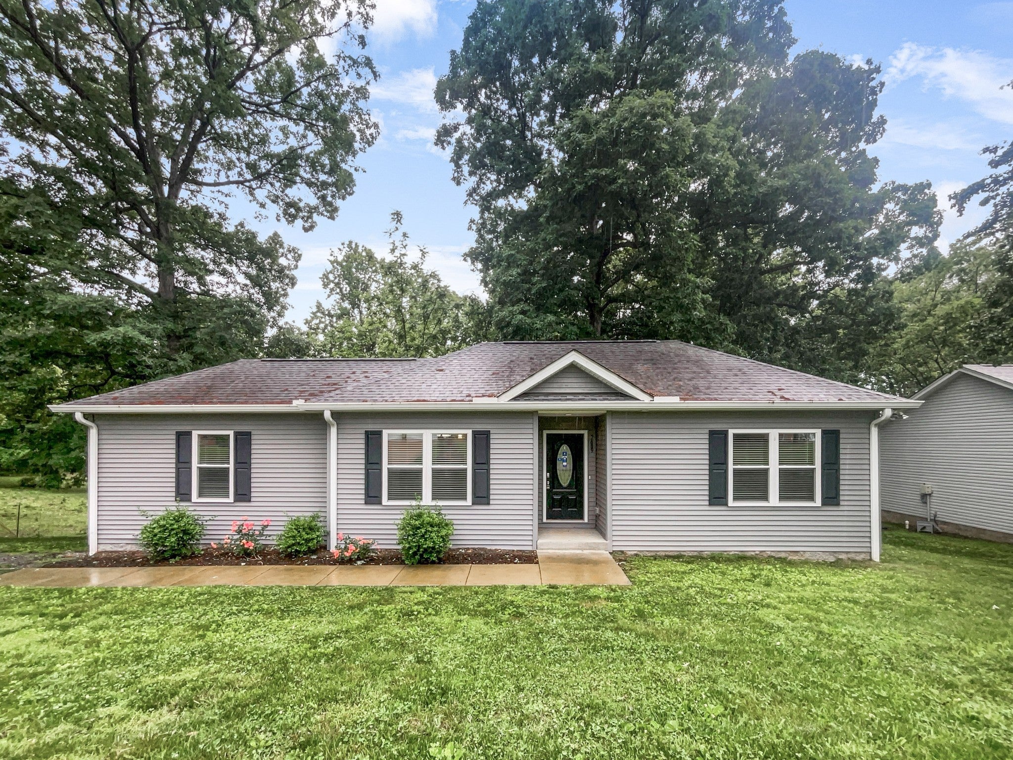 Photo of Listing #2779007