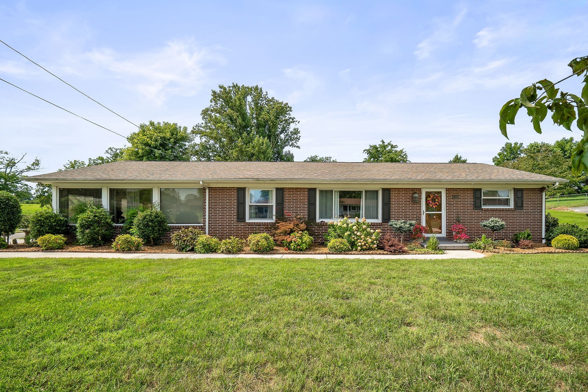 Photo of Listing #2780649