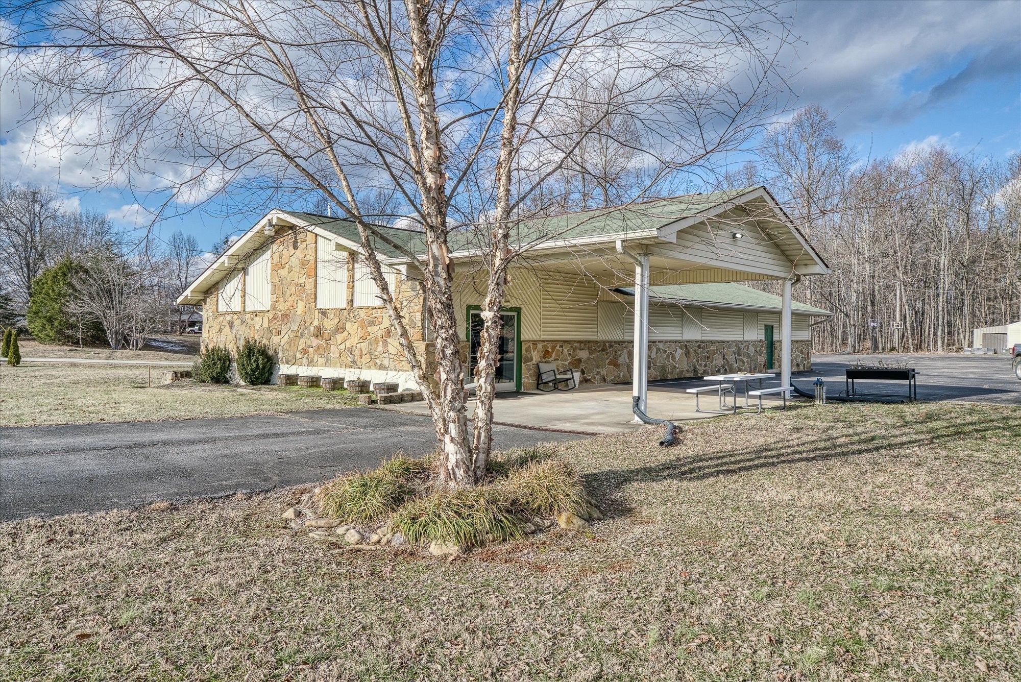 Photo of Listing #2784710