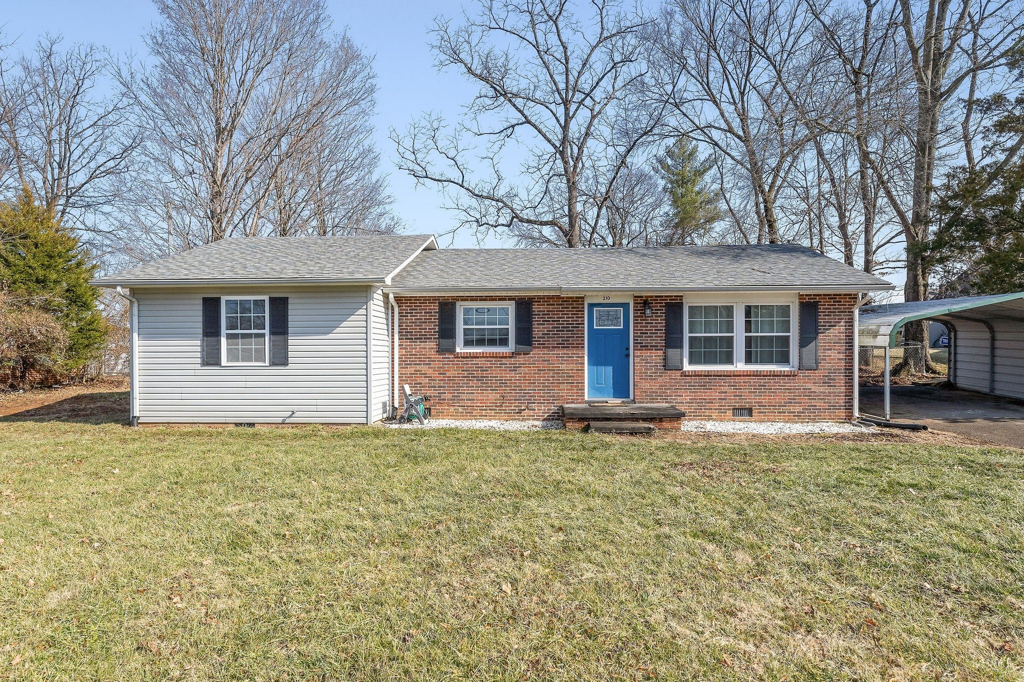 Photo of Listing #2784856
