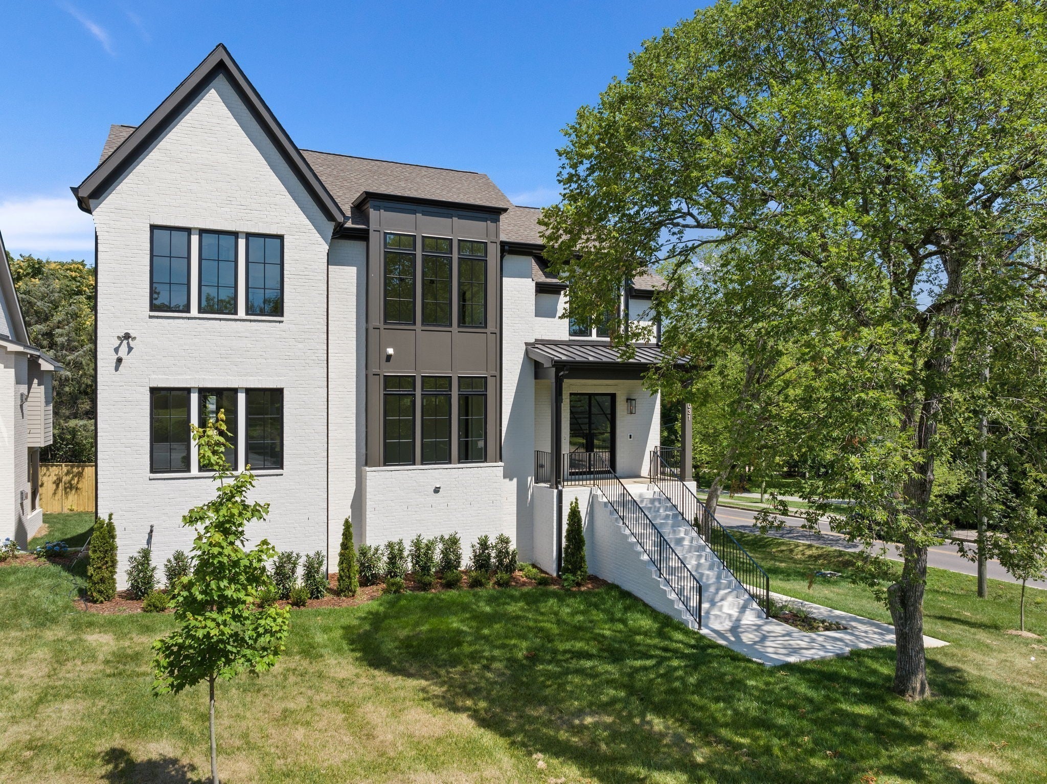 Photo of Listing #2785733