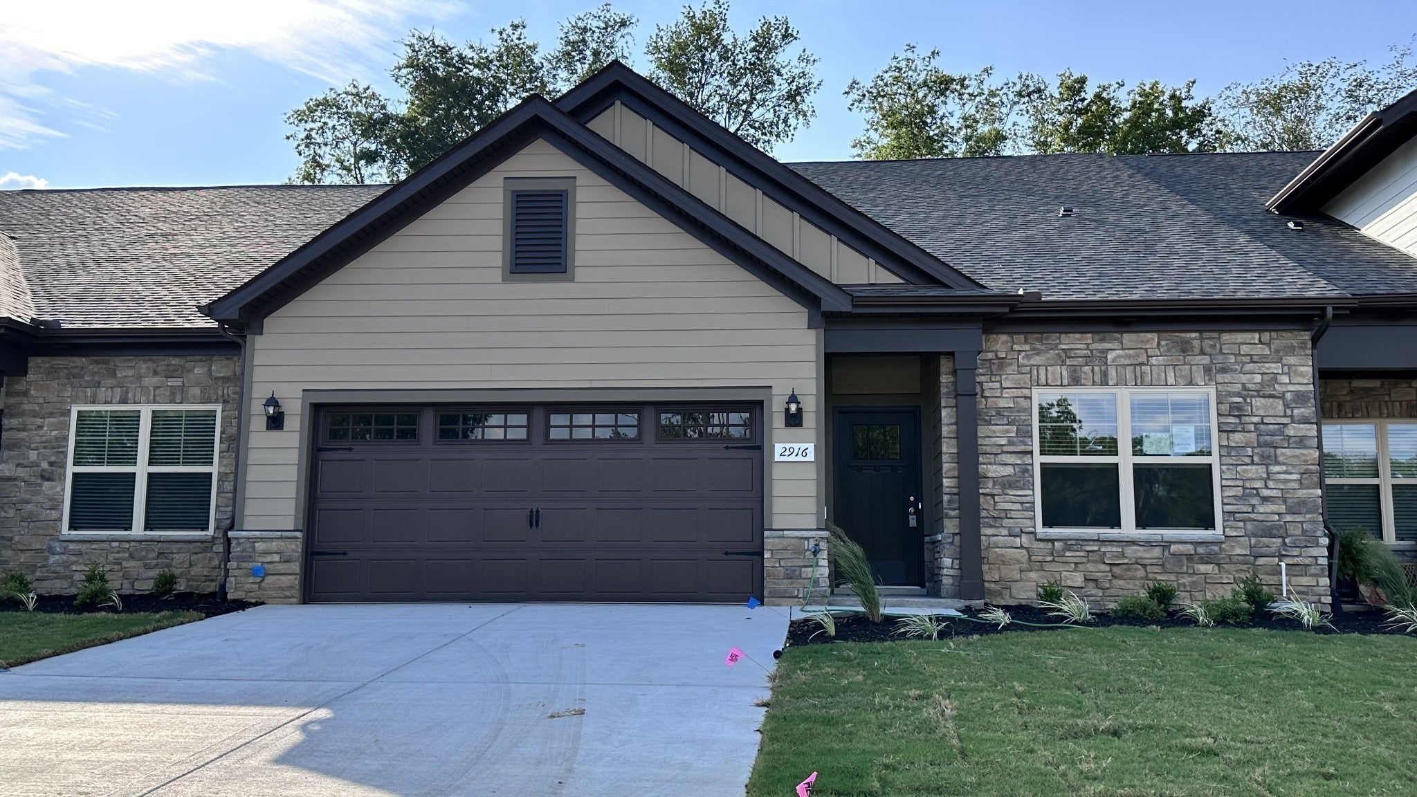 Photo of Listing #2785749