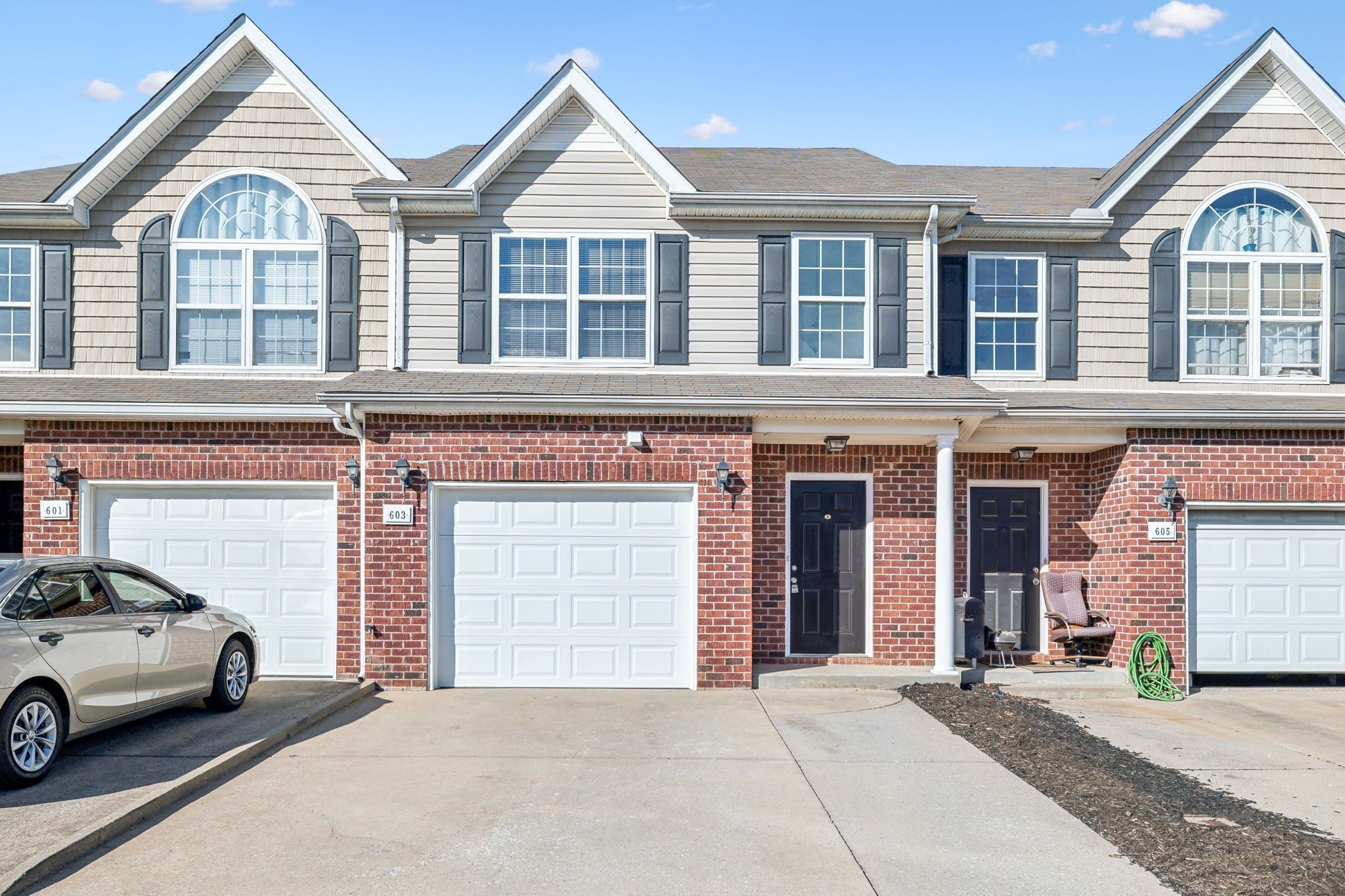 Photo of Listing #2786329