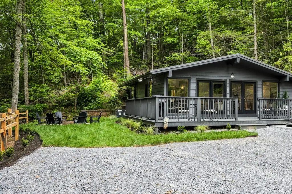 1137 Old Cartertown Rd, Gatlinburg