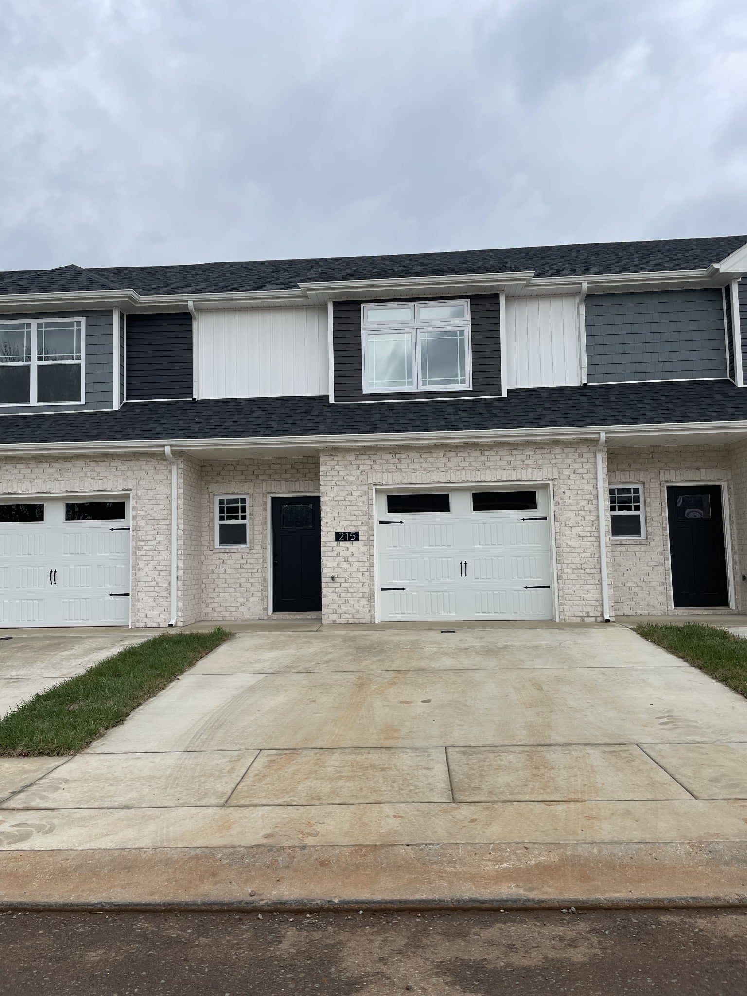Photo of Listing #2790448