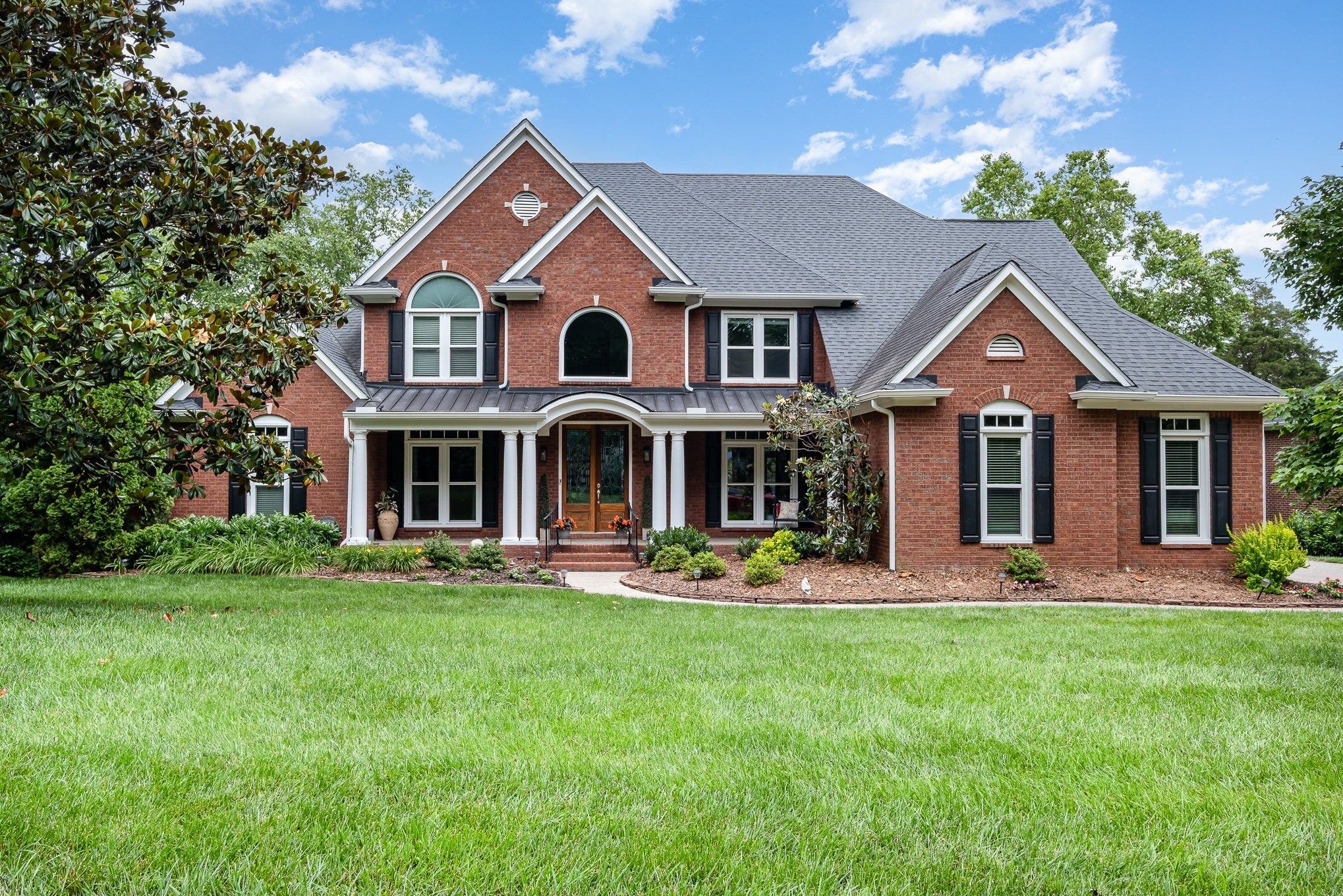 Photo of Listing #2791075