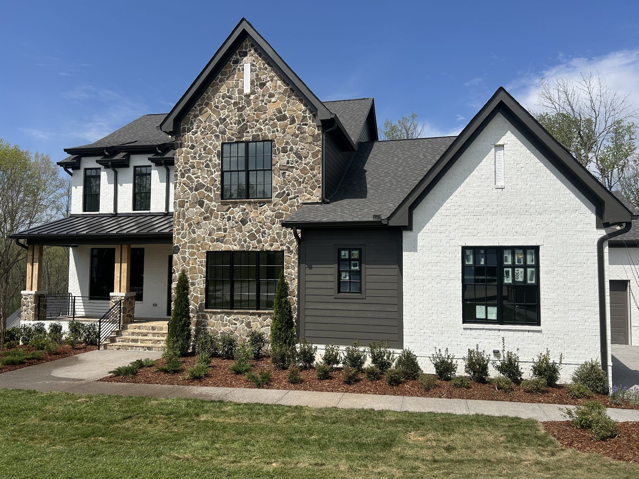 Photo of Listing #2792188
