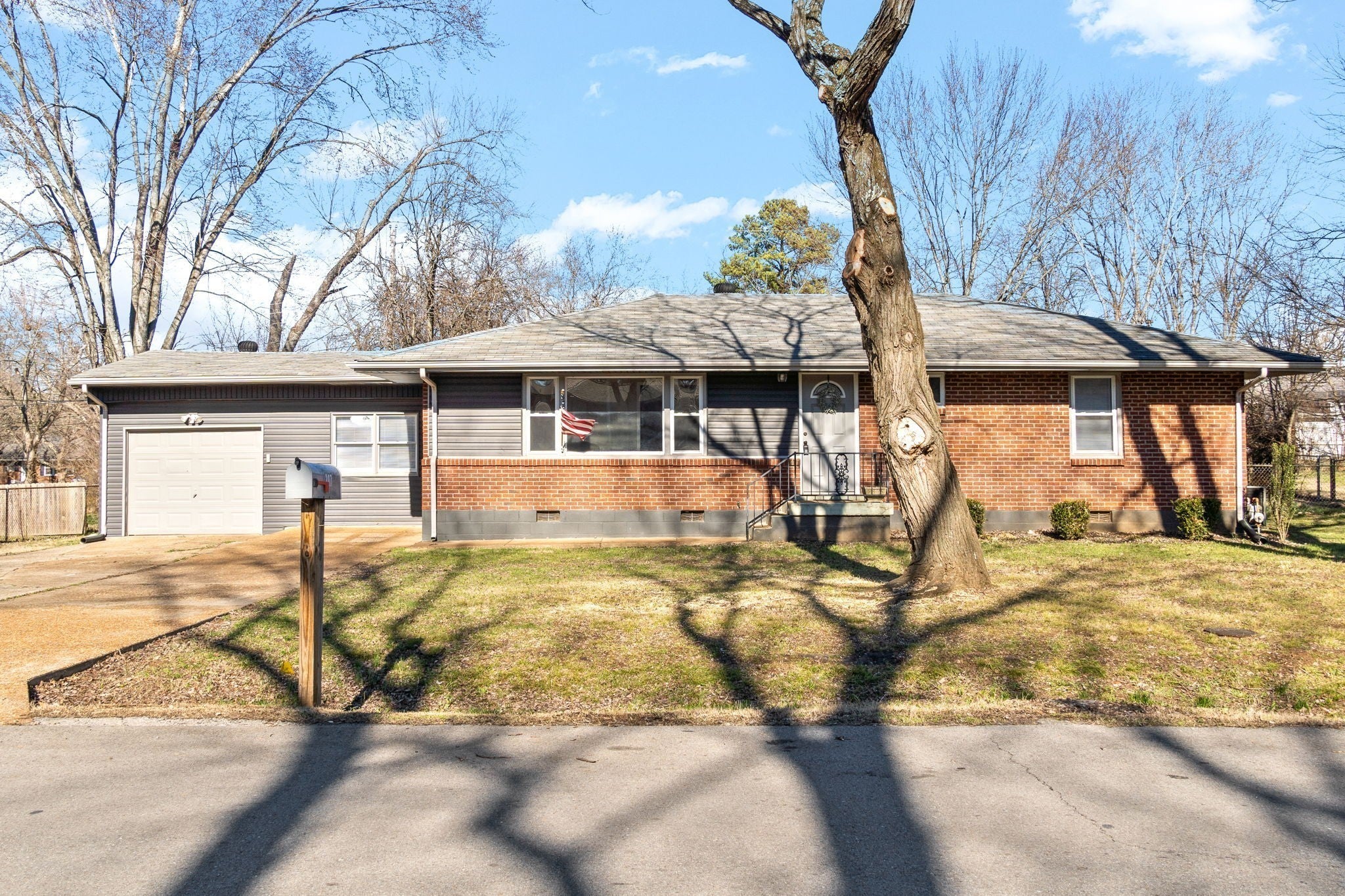 Photo of Listing #2792785