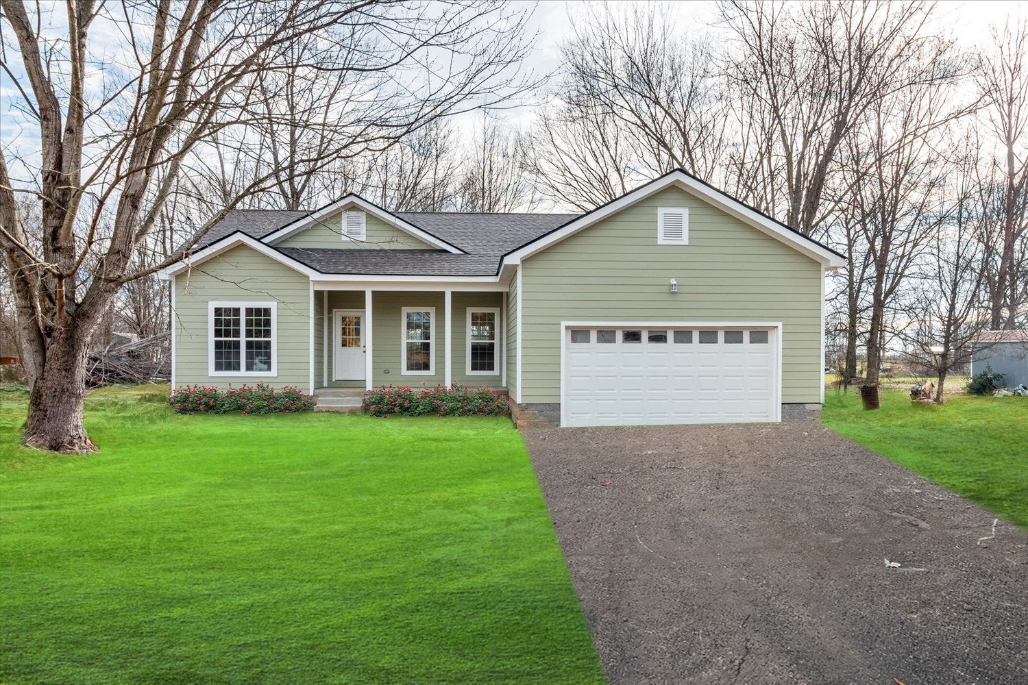 Photo of Listing #2793525