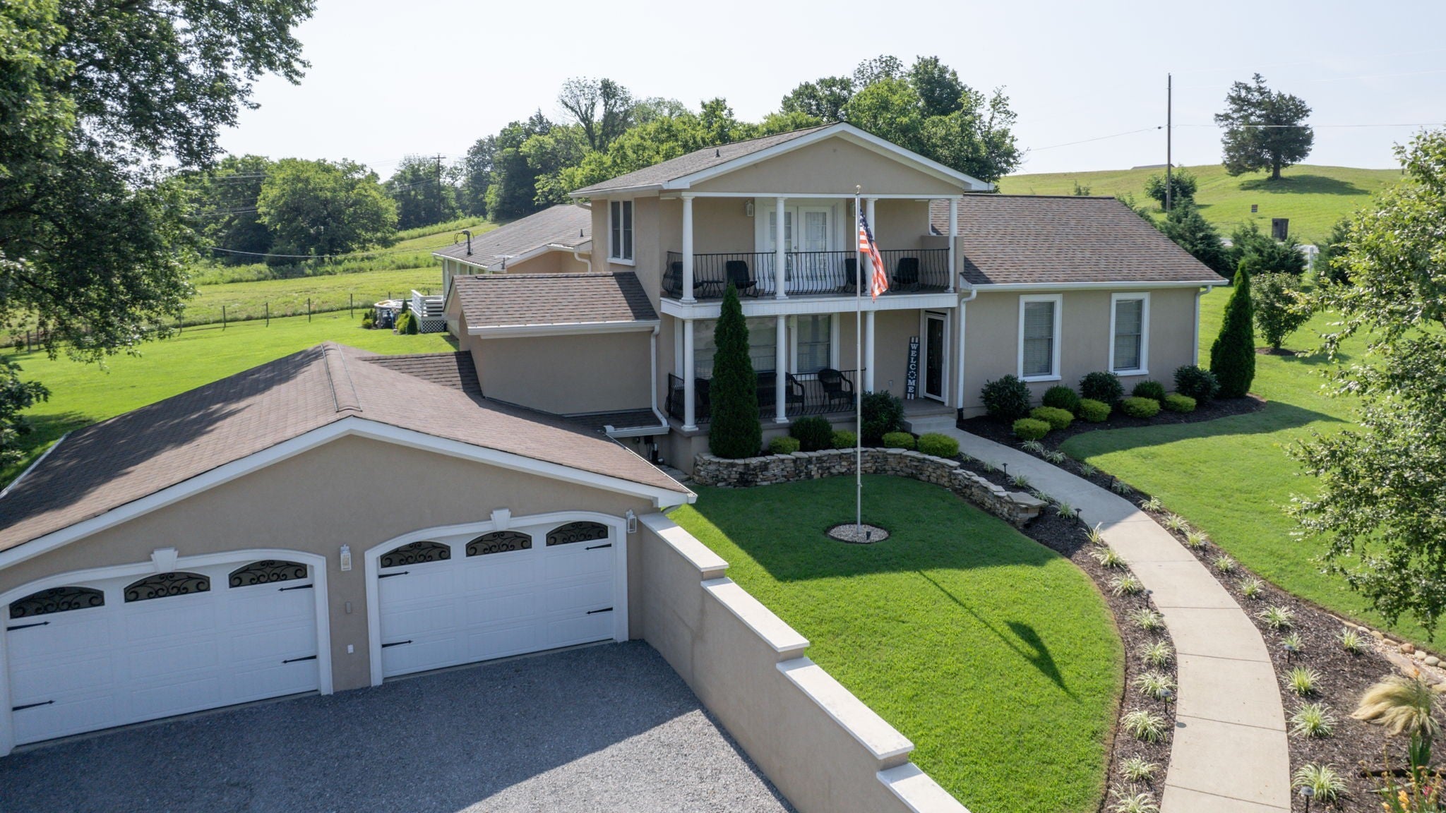 Photo of Listing #2793682