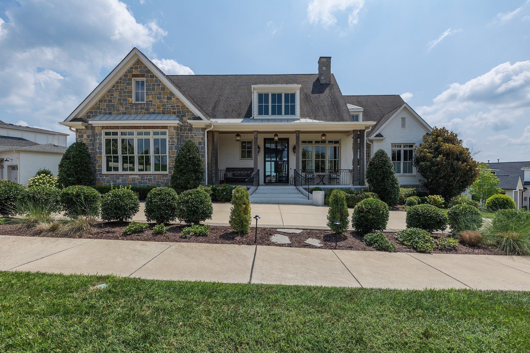 Photo of Listing #2794100