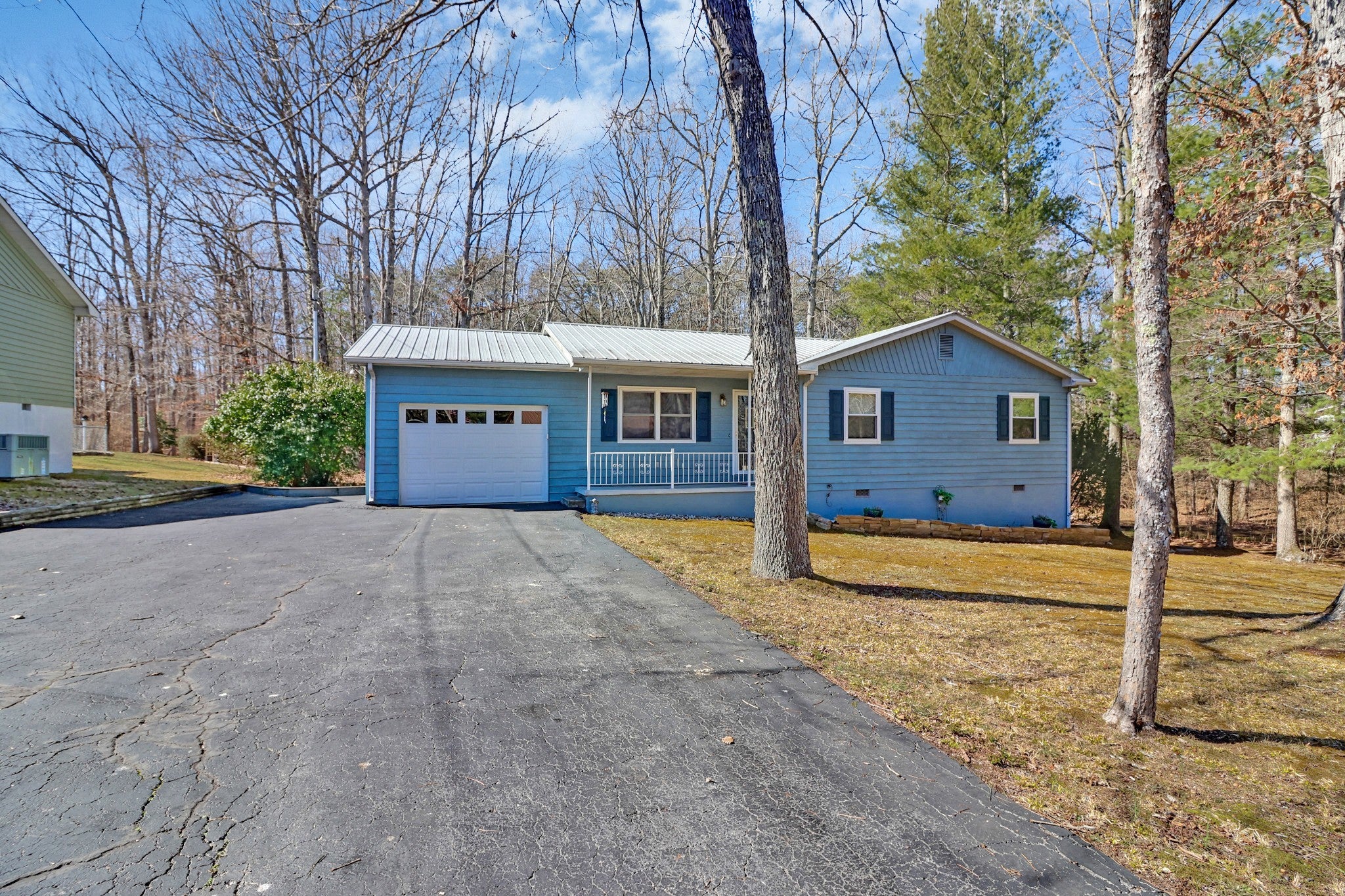 Photo of Listing #2796046