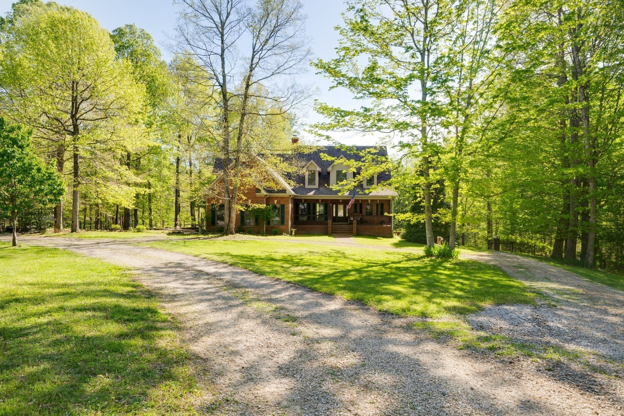 Photo of Listing #2796149