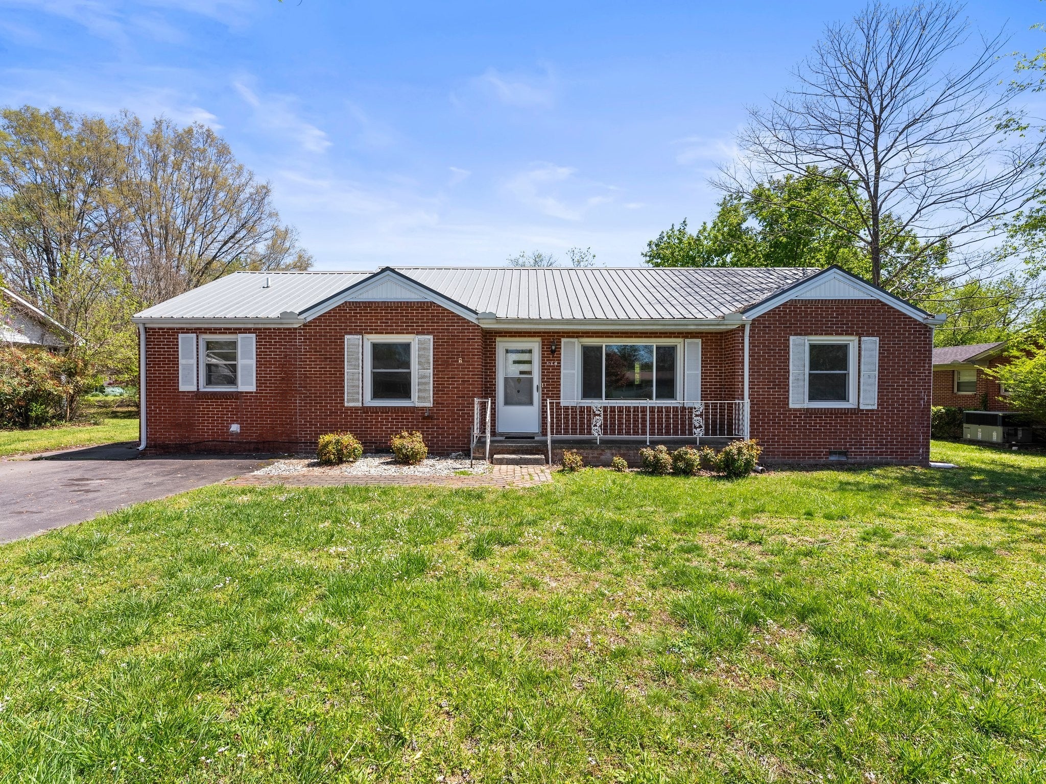 Photo of Listing #2797469