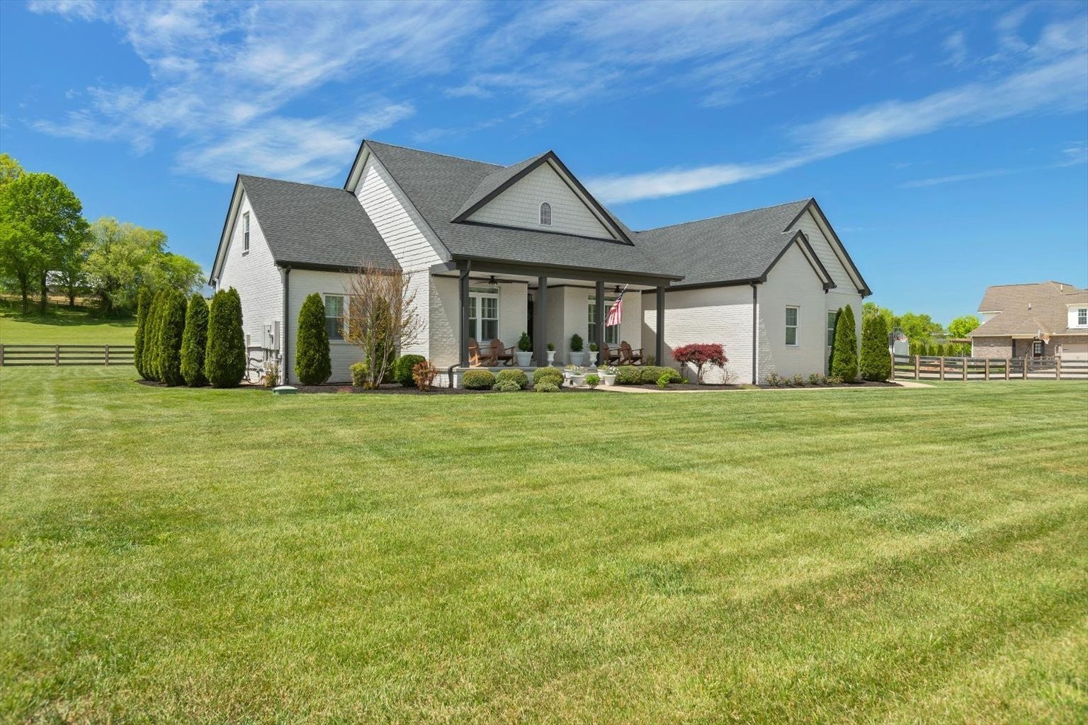 Photo of Listing #2797677