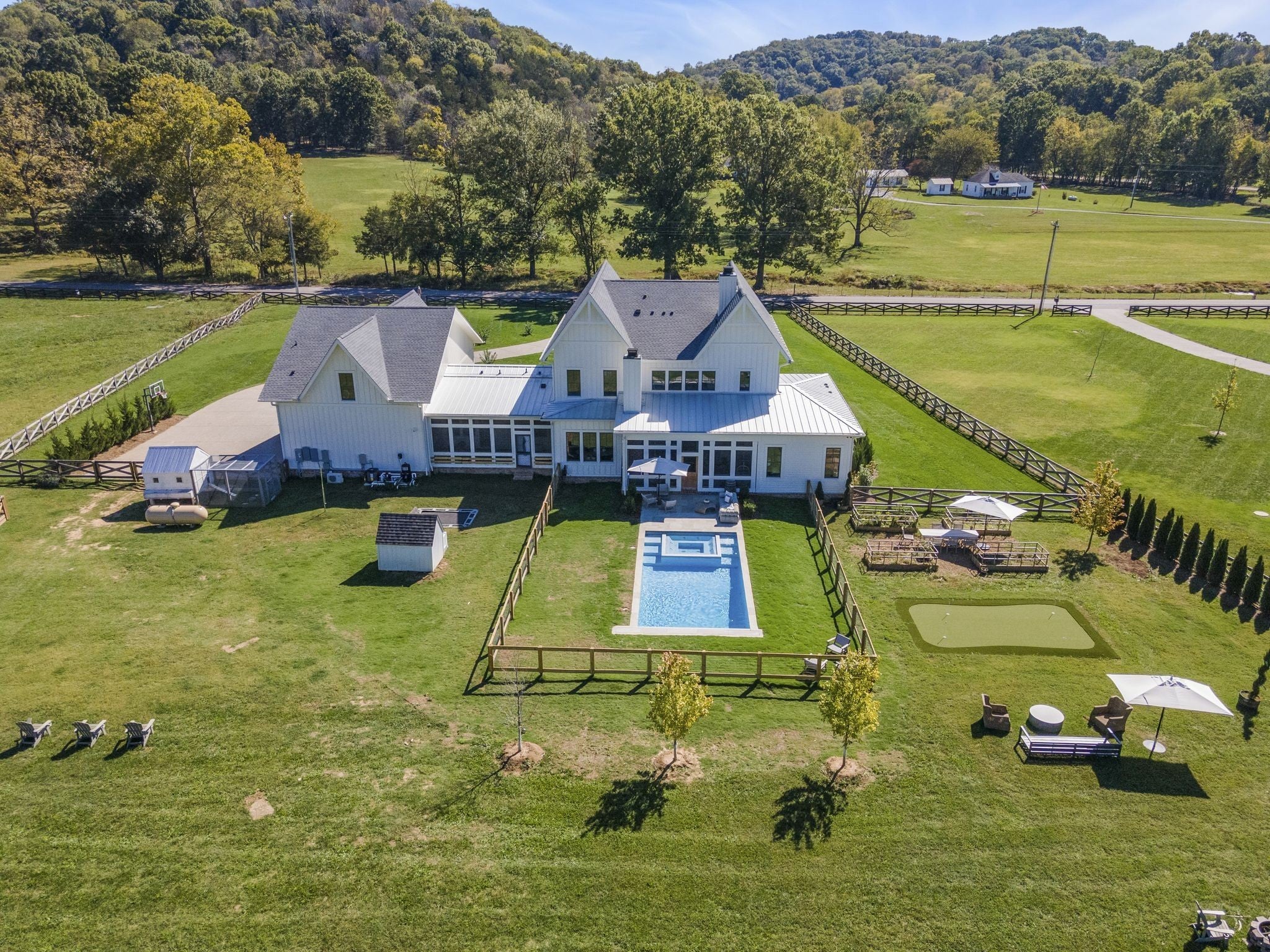 Photo of Listing #2797912