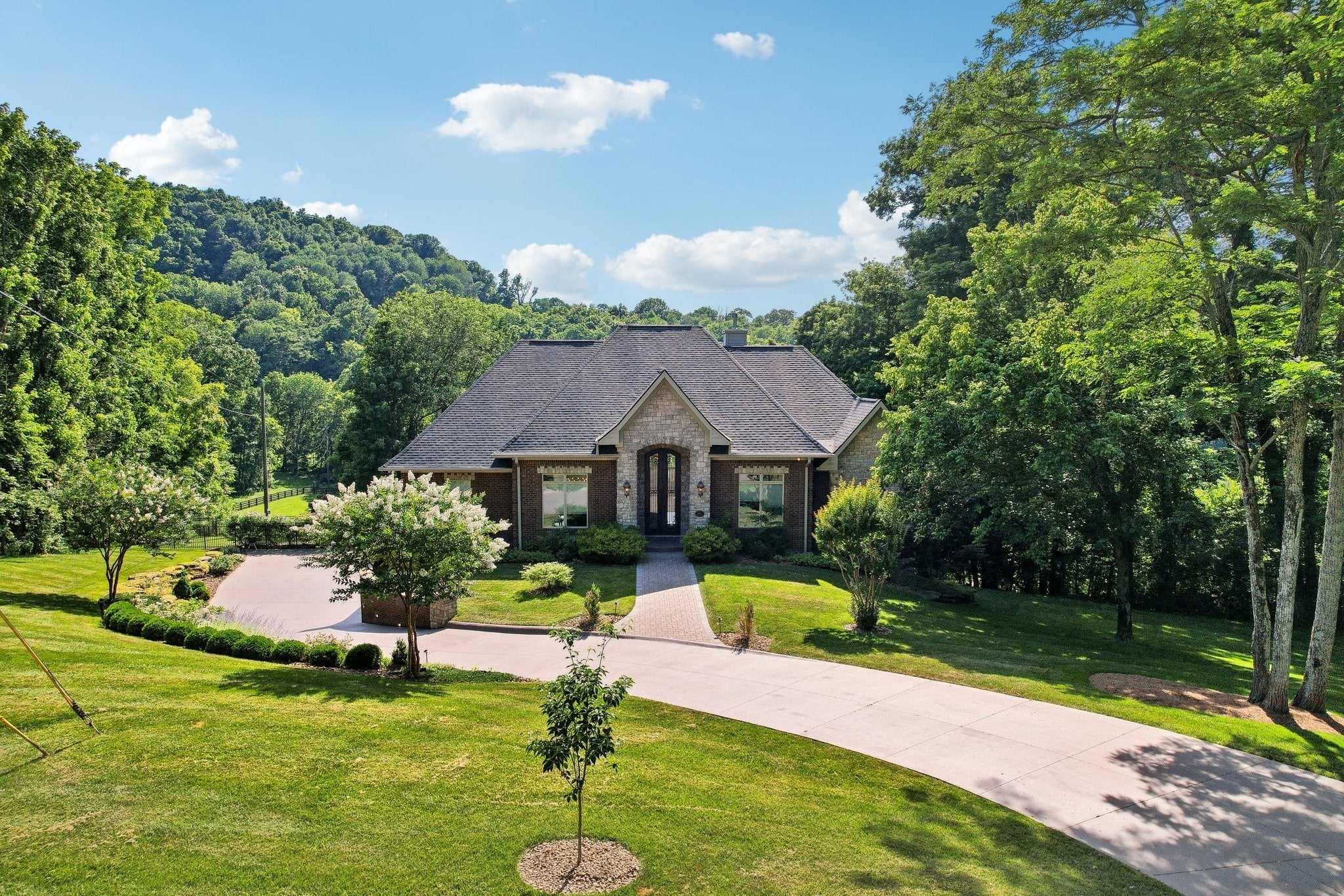 Photo of Listing #2797916
