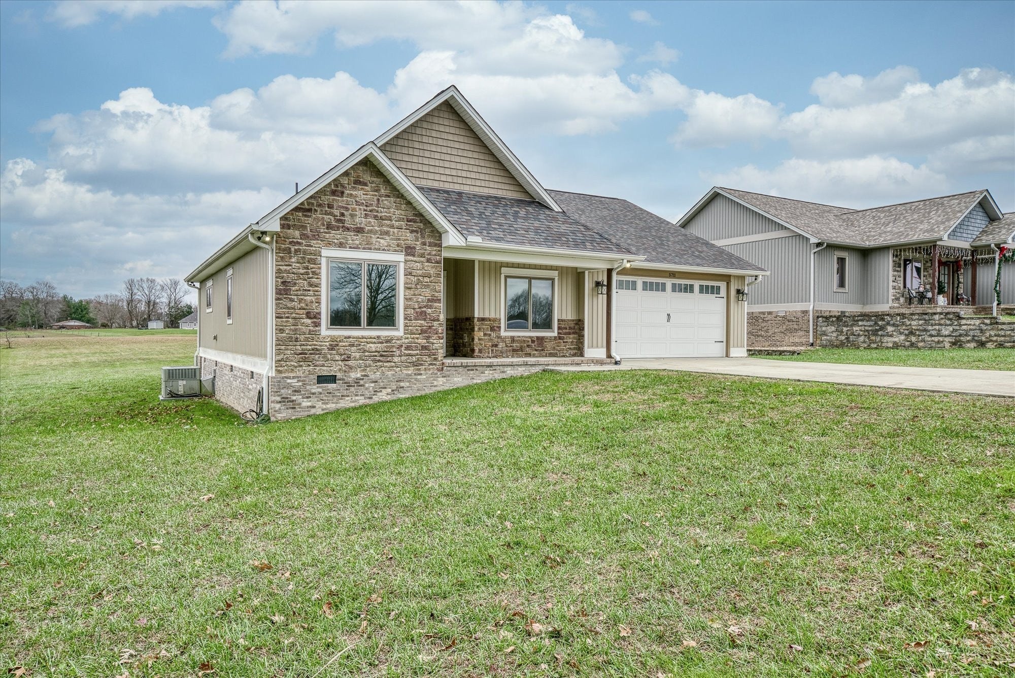 Photo of Listing #2799446
