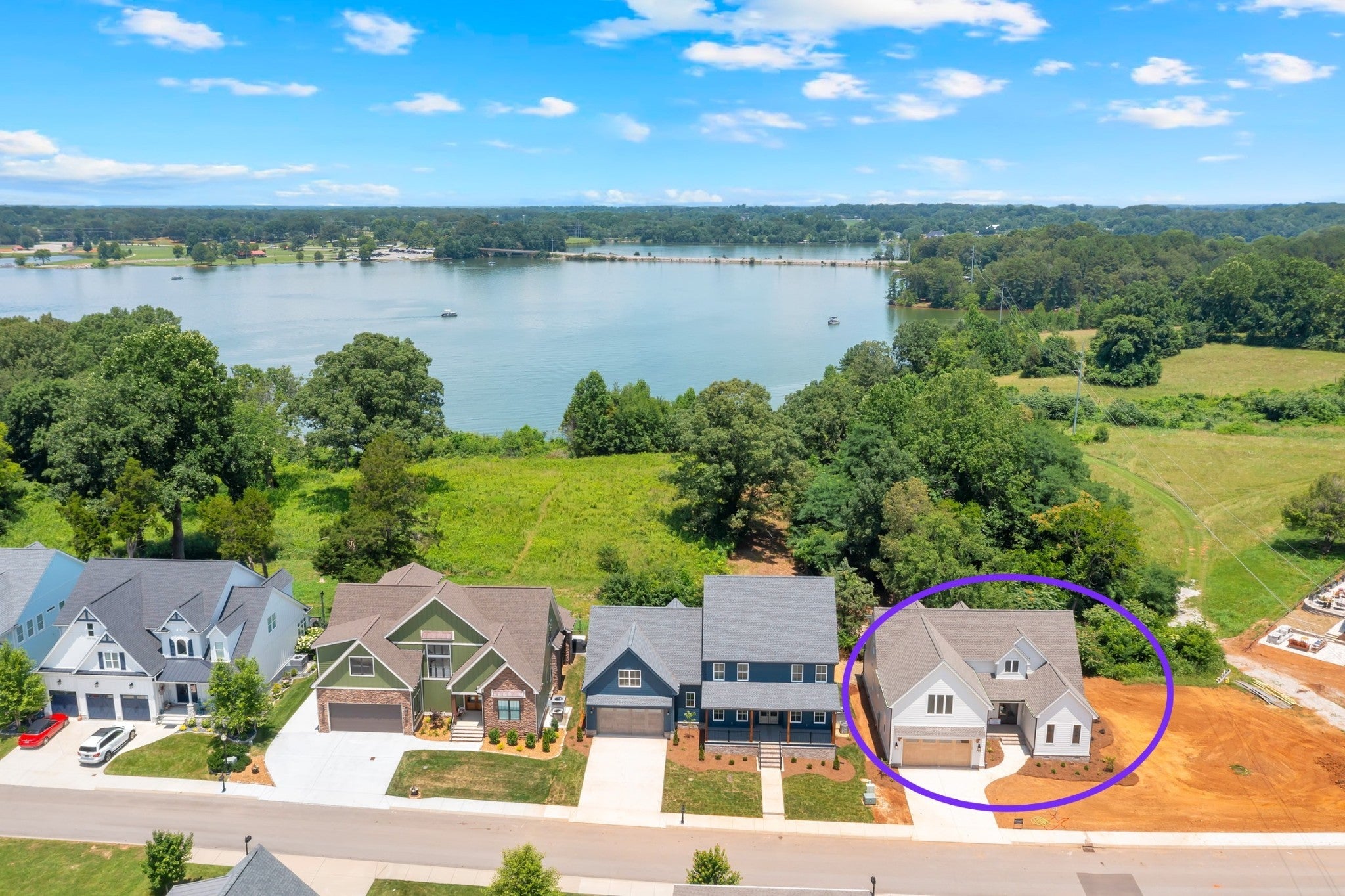 Photo of Listing #2800415