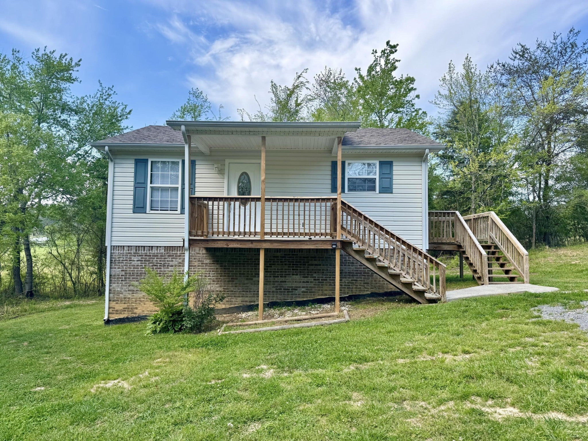 Photo of Listing #2800422