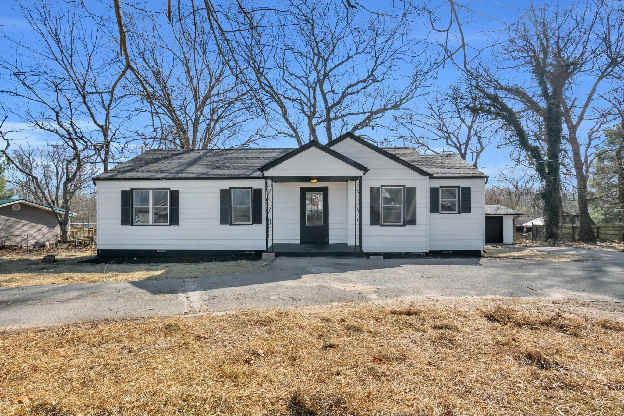 Photo of Listing #2800476