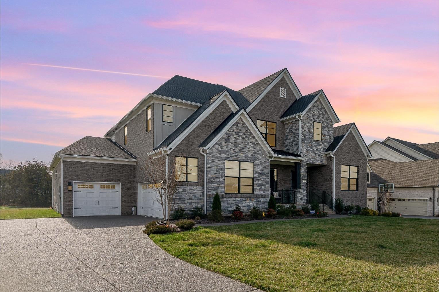 Photo of Listing #2801486