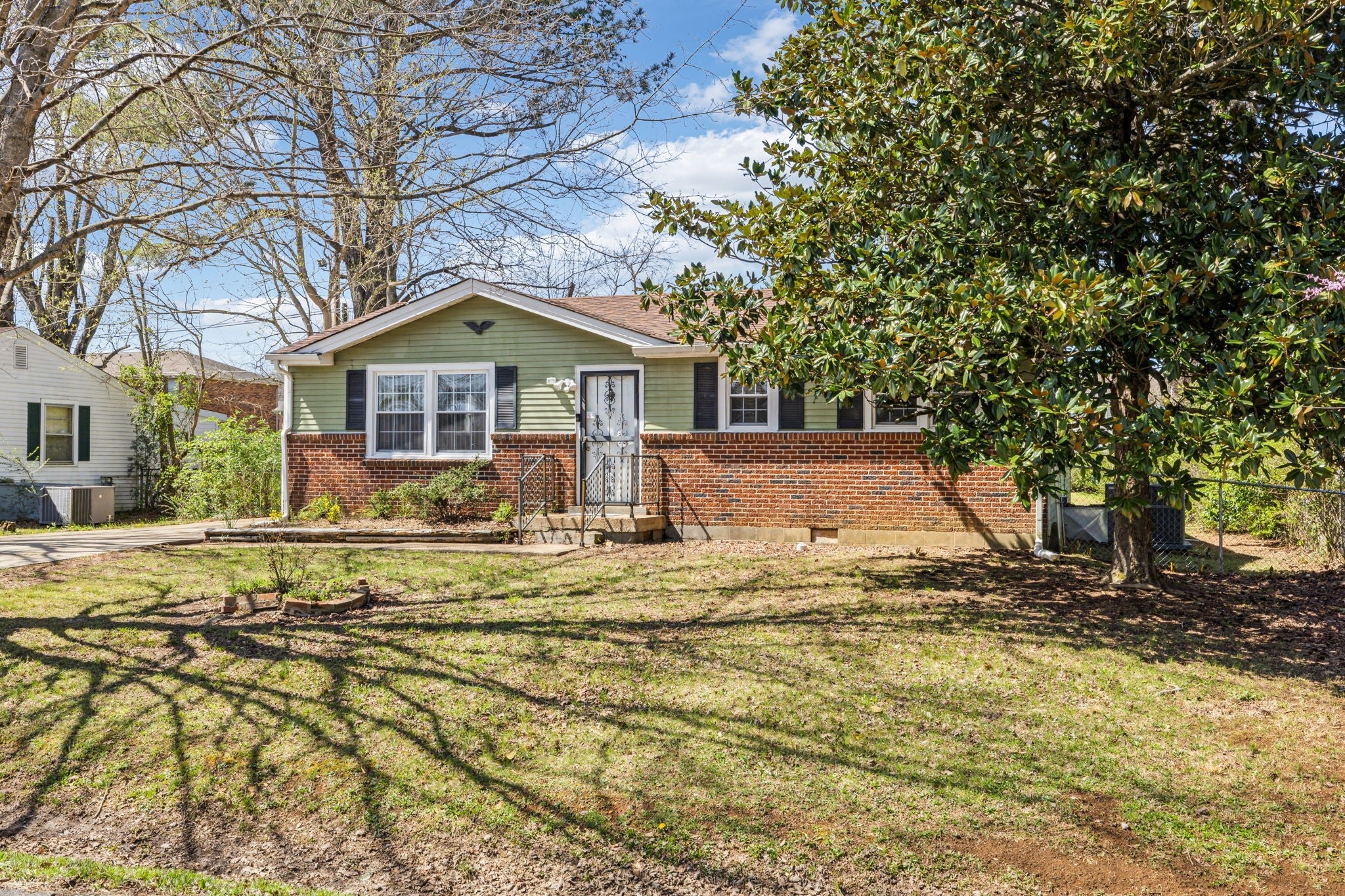 Photo of Listing #2803318