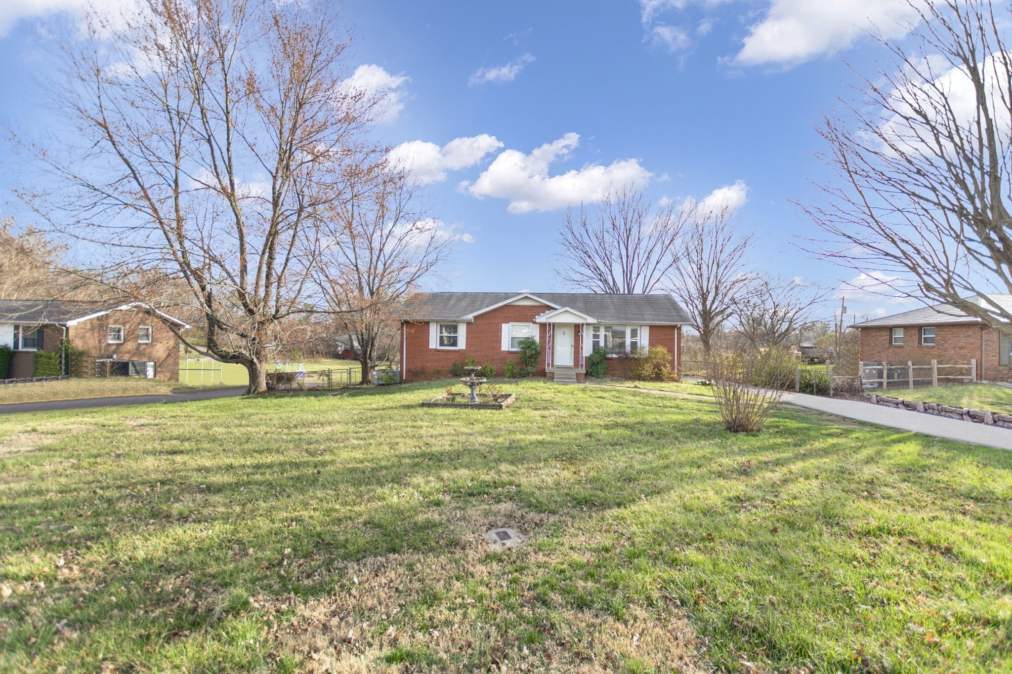 Photo of Listing #2805228
