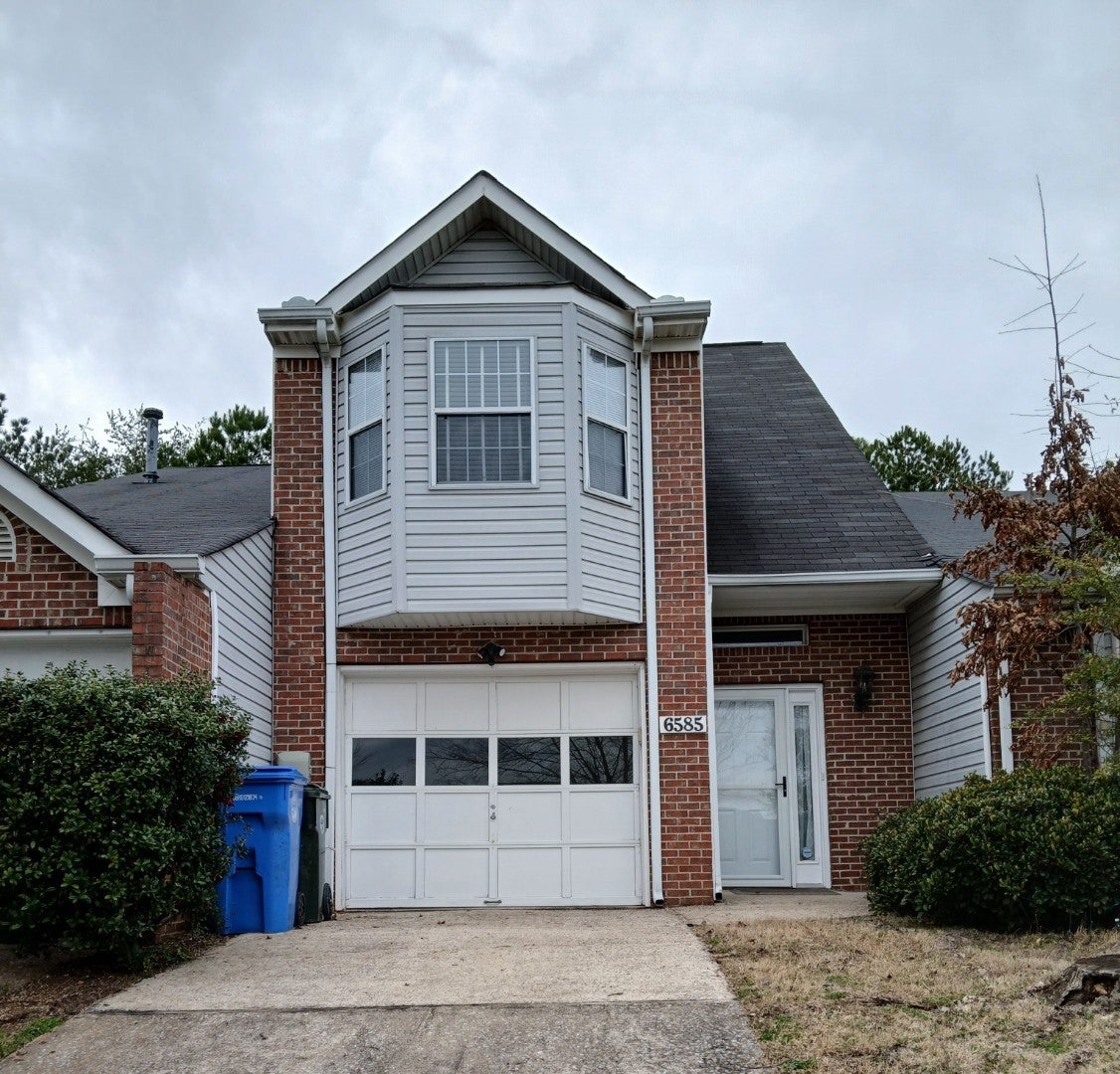 Photo of Listing #2805521