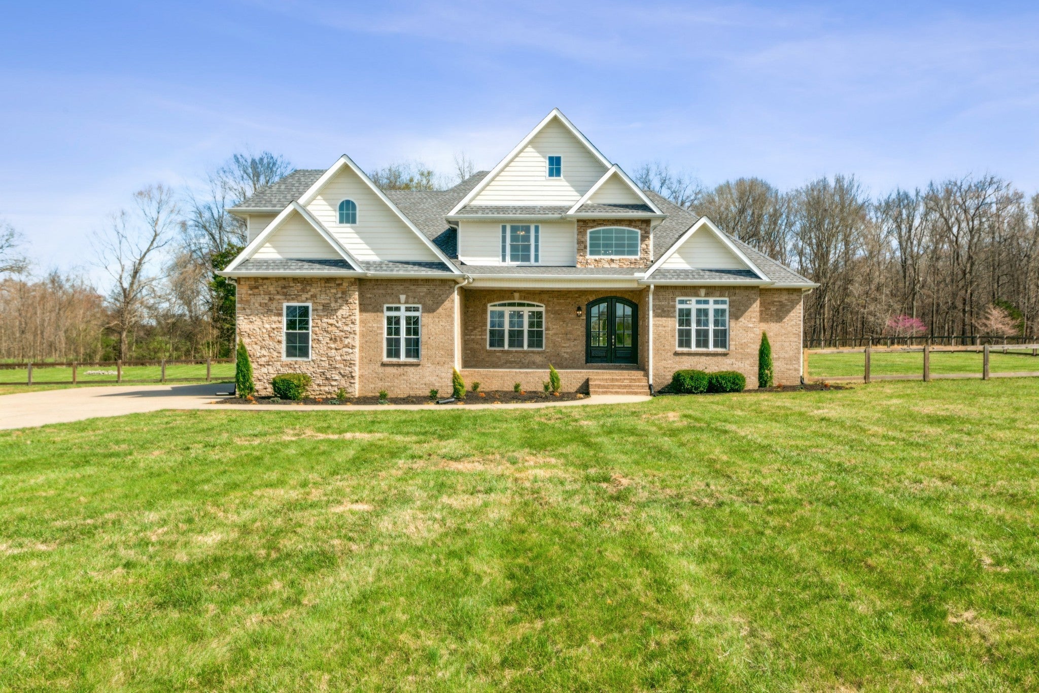 Photo of Listing #2806305