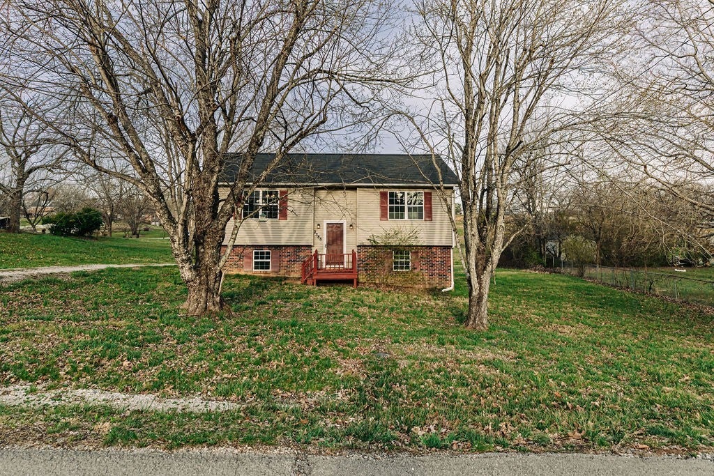Photo of Listing #2806377