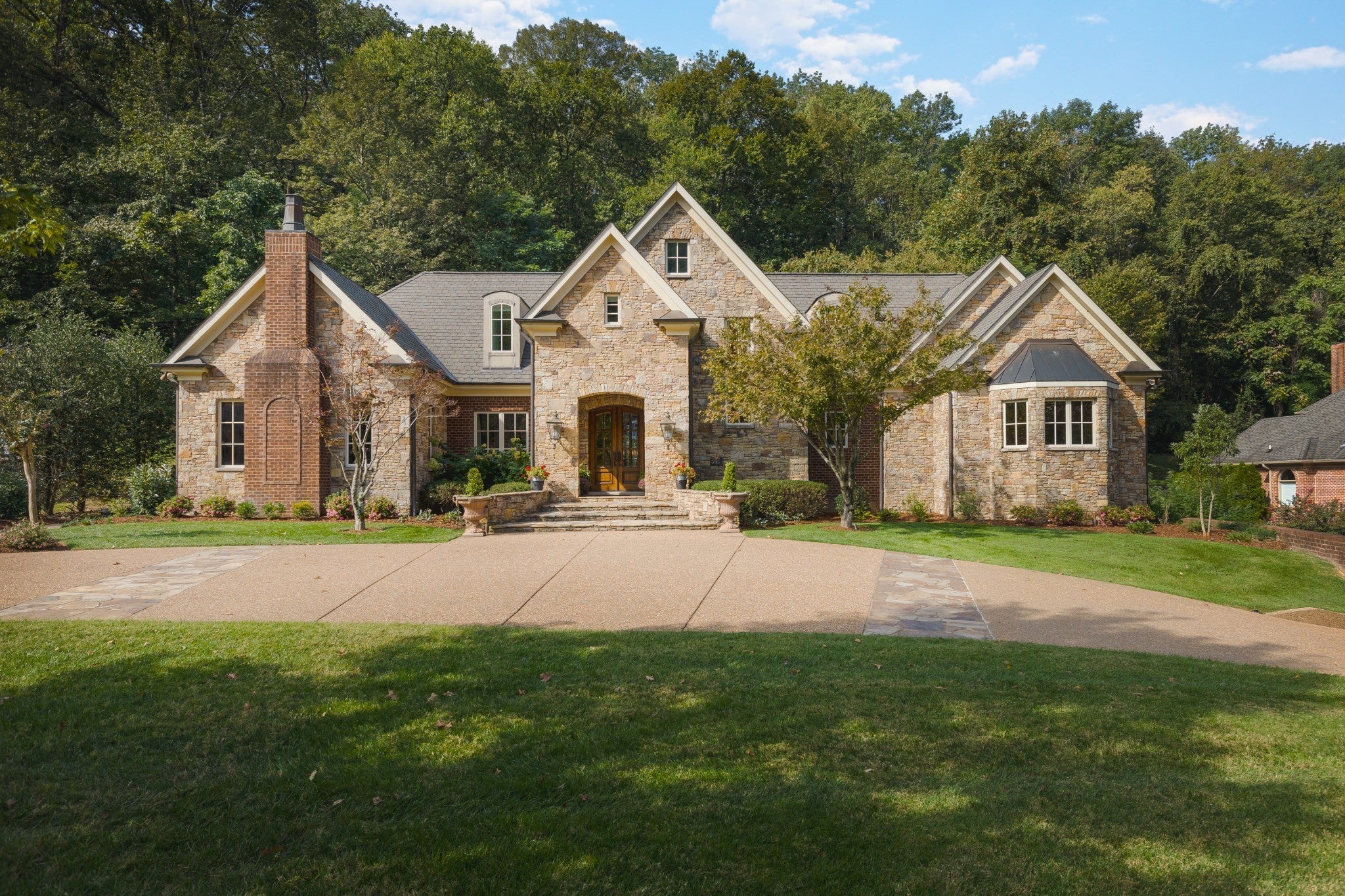 Photo of Listing #2806596