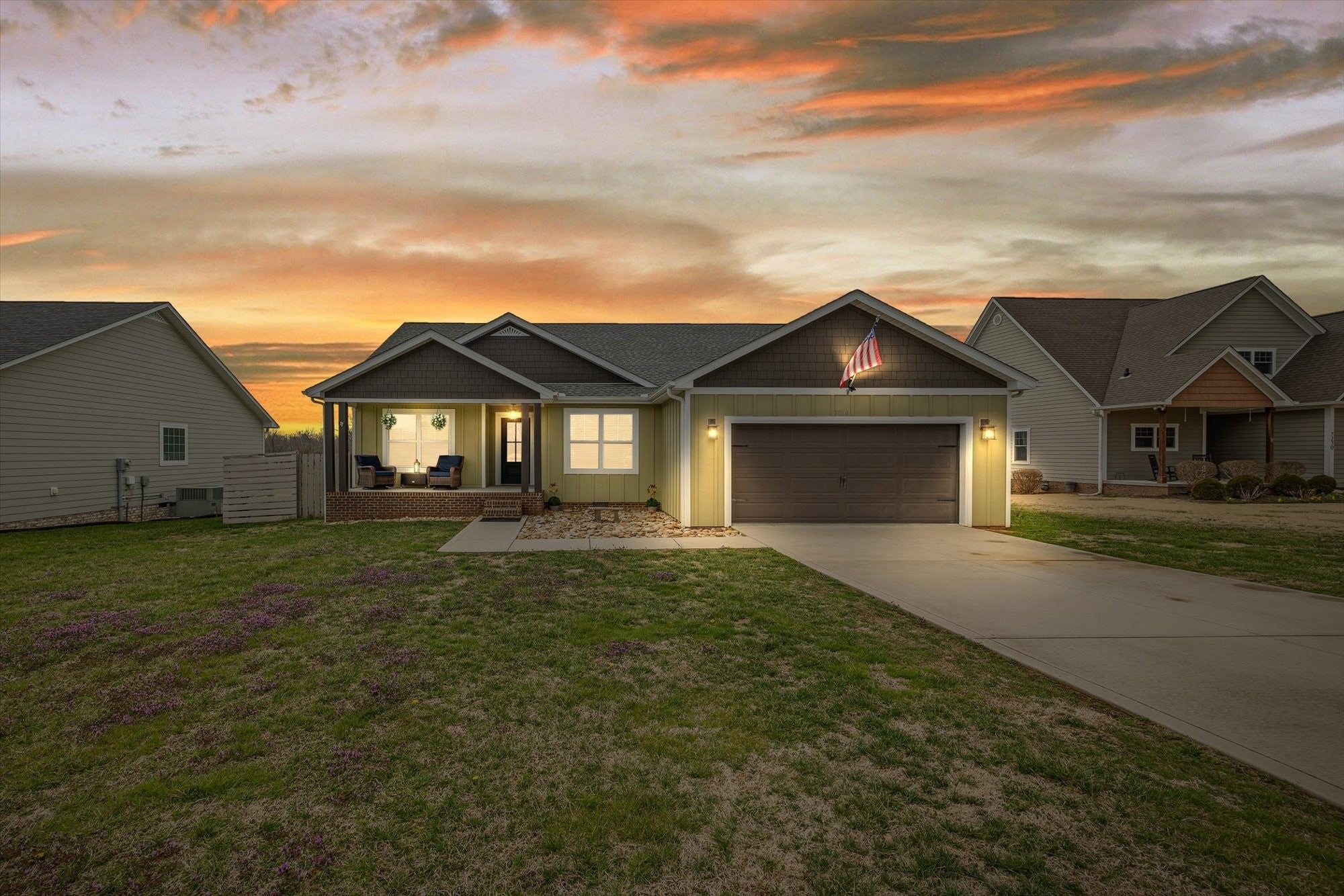 Photo of Listing #2806774