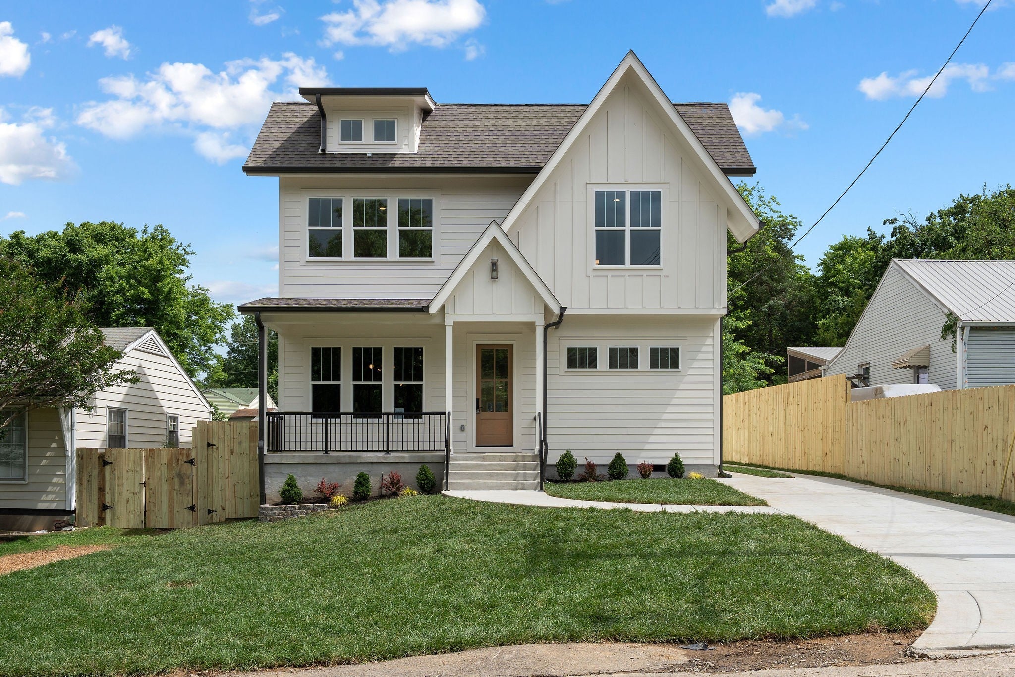 Photo of Listing #2807013