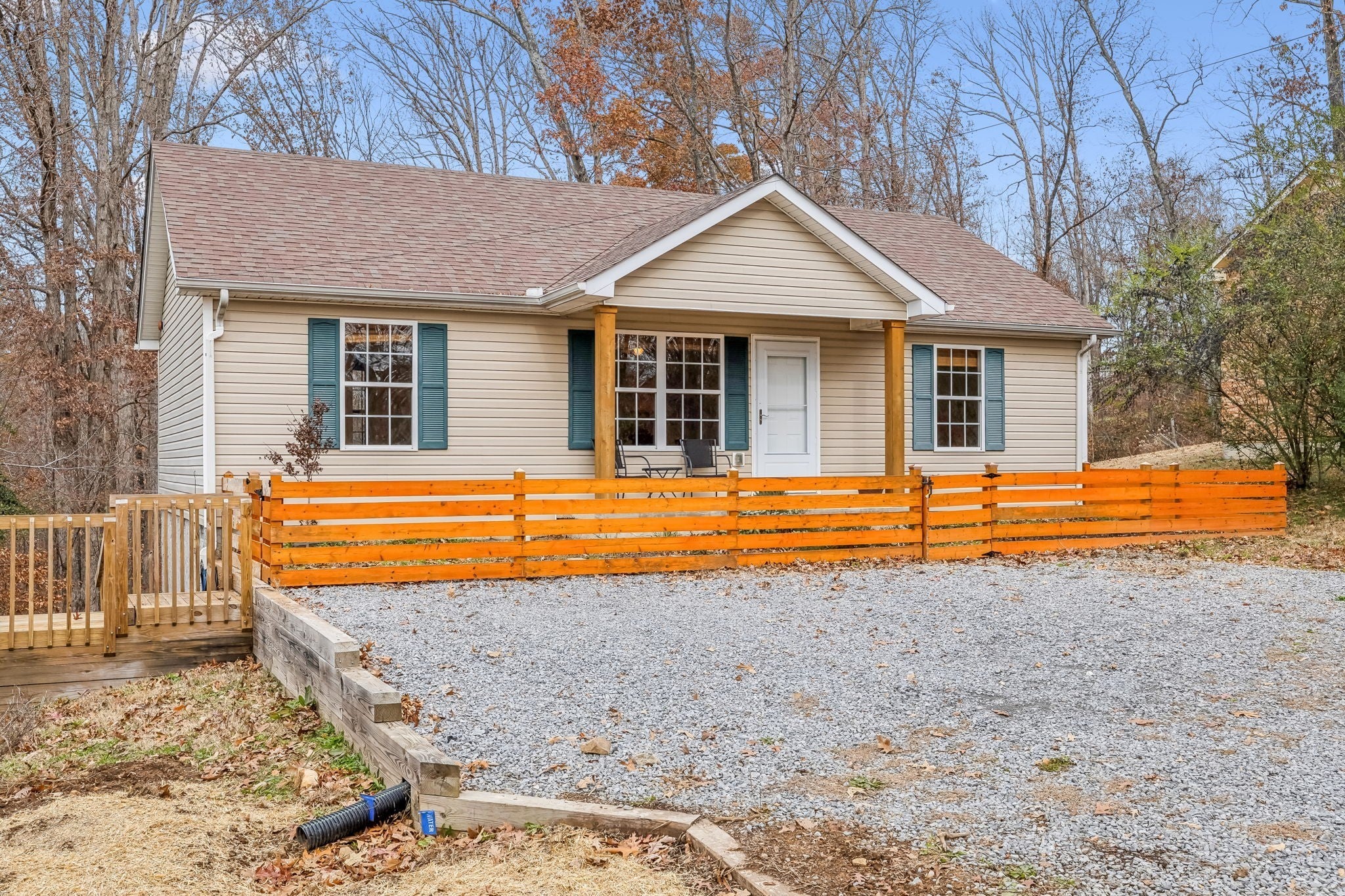 Photo of Listing #2807476