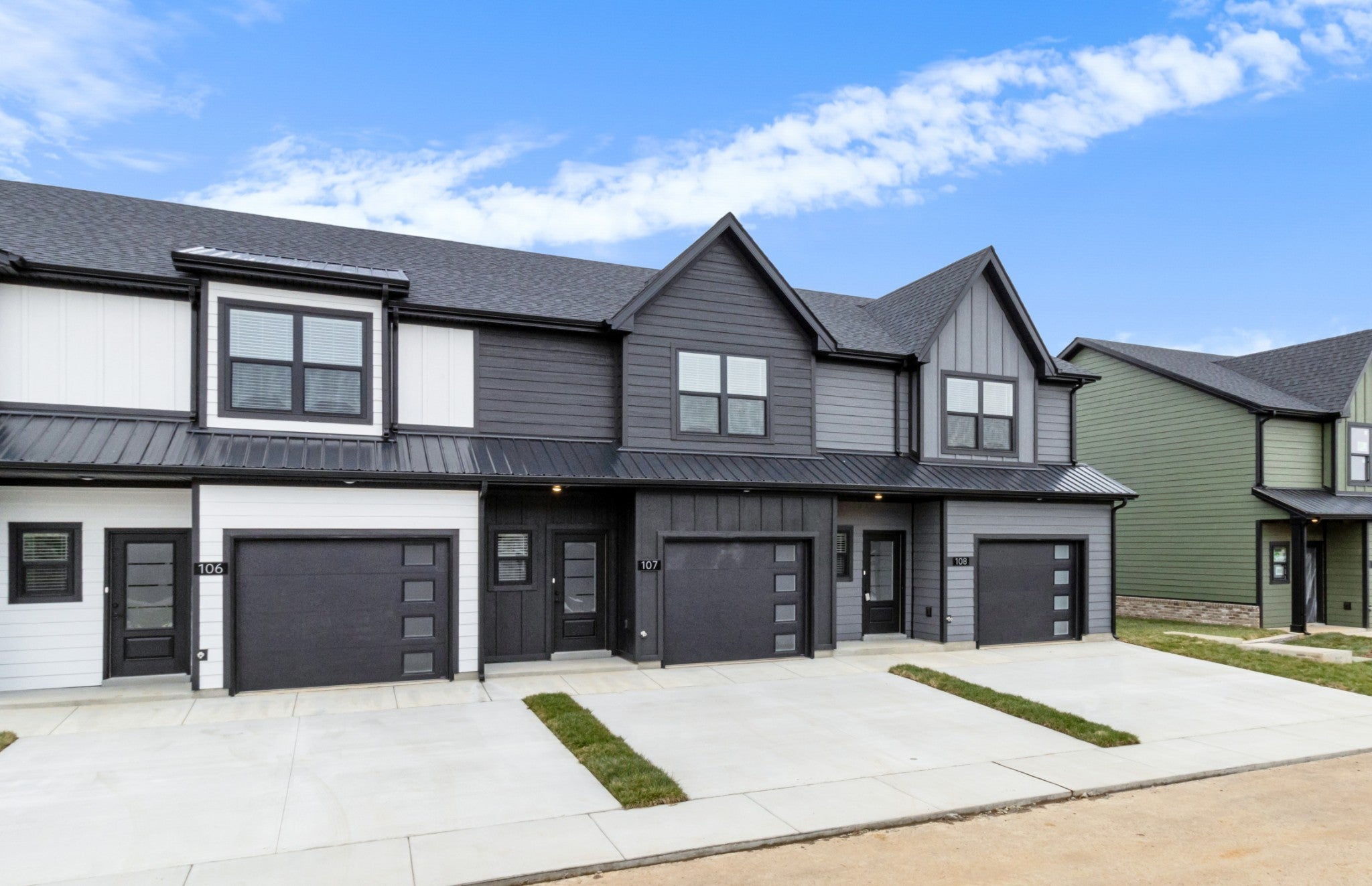 Photo of Listing #2808065
