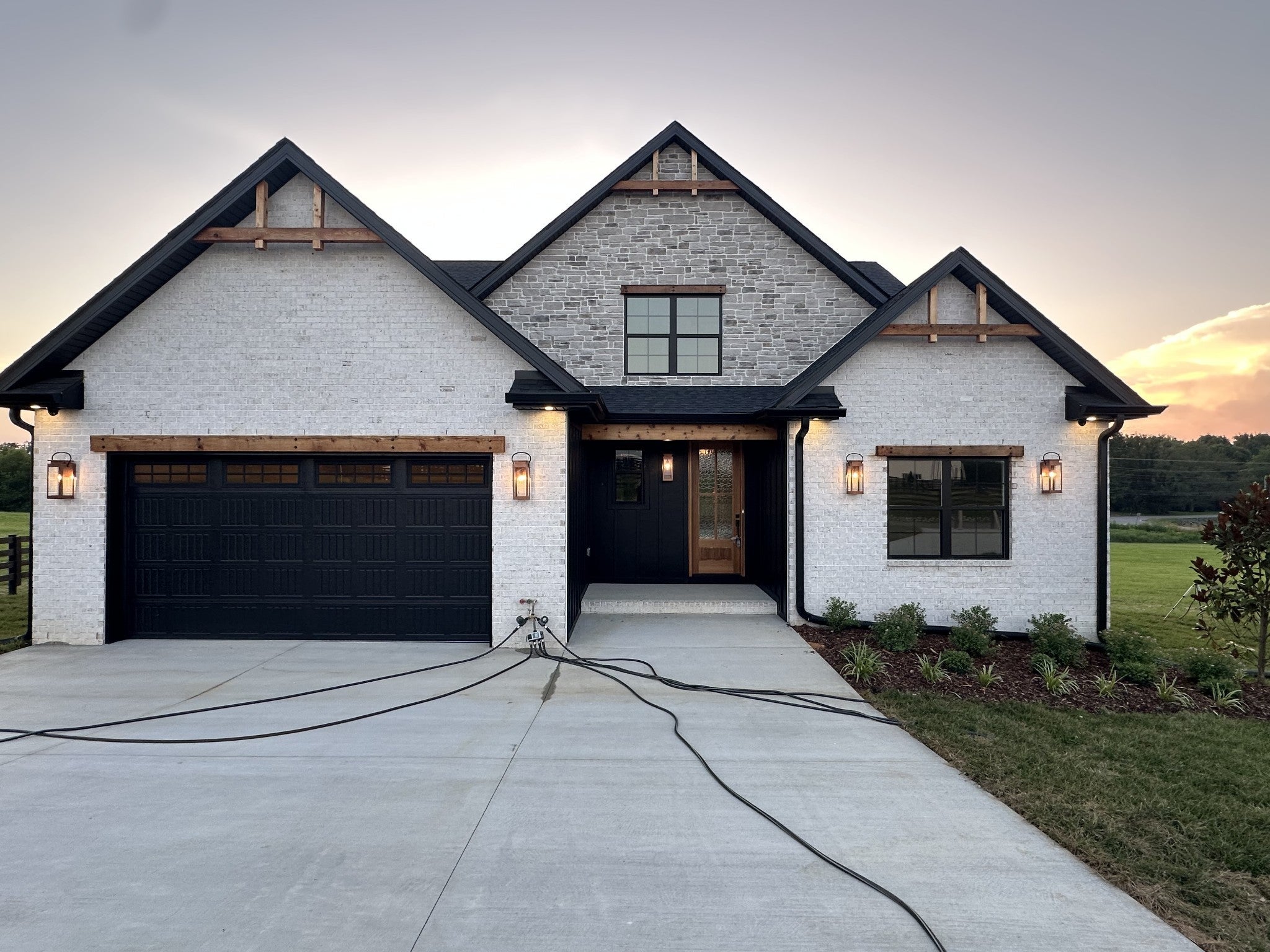 Photo of Listing #2808685