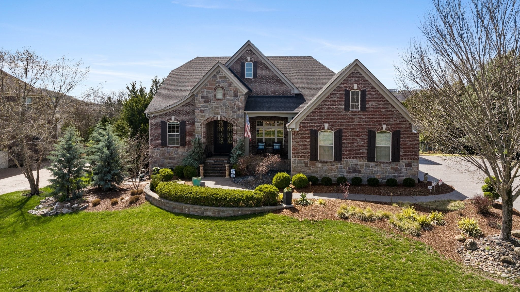Photo of Listing #2808890