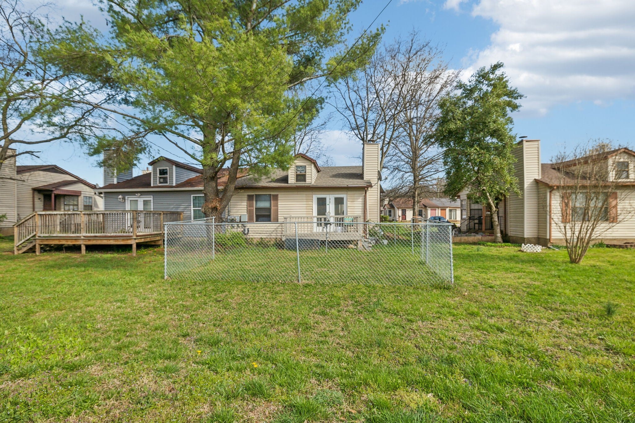 Photo of Listing #2809489