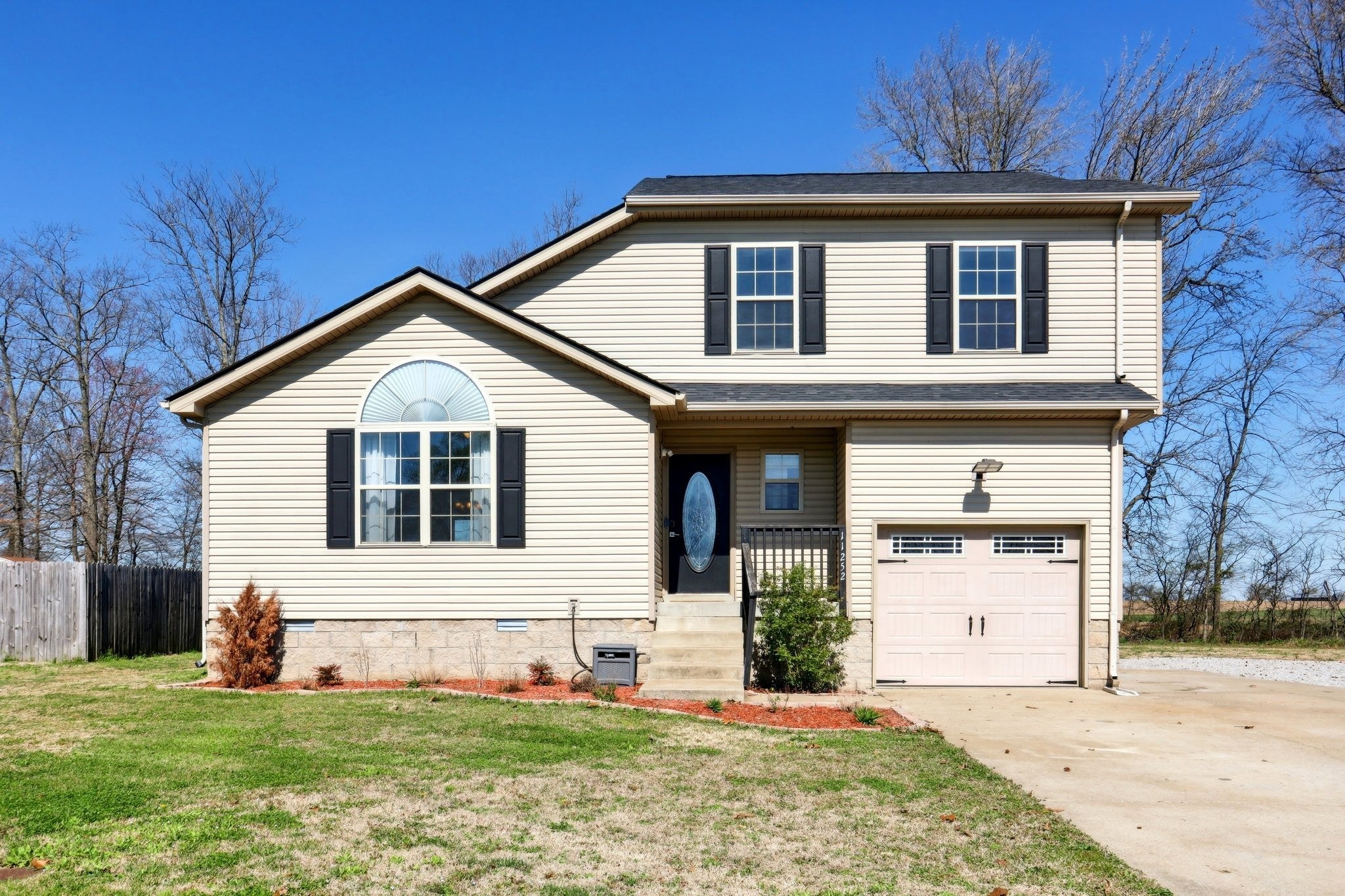 Photo of Listing #2809579