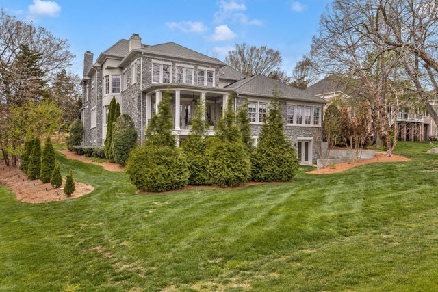 5 Camel Back Ct, Brentwood