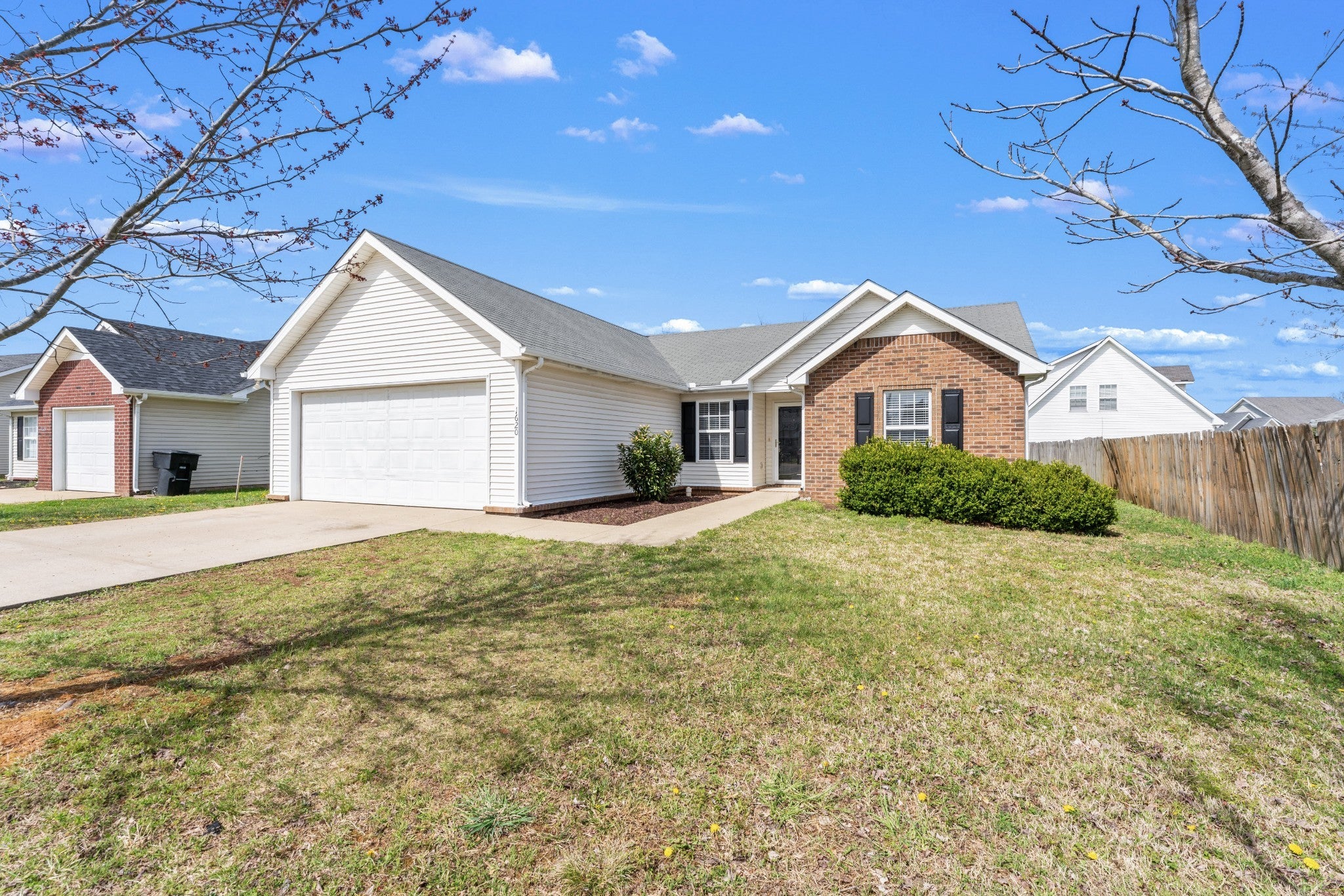 Photo of Listing #2810017