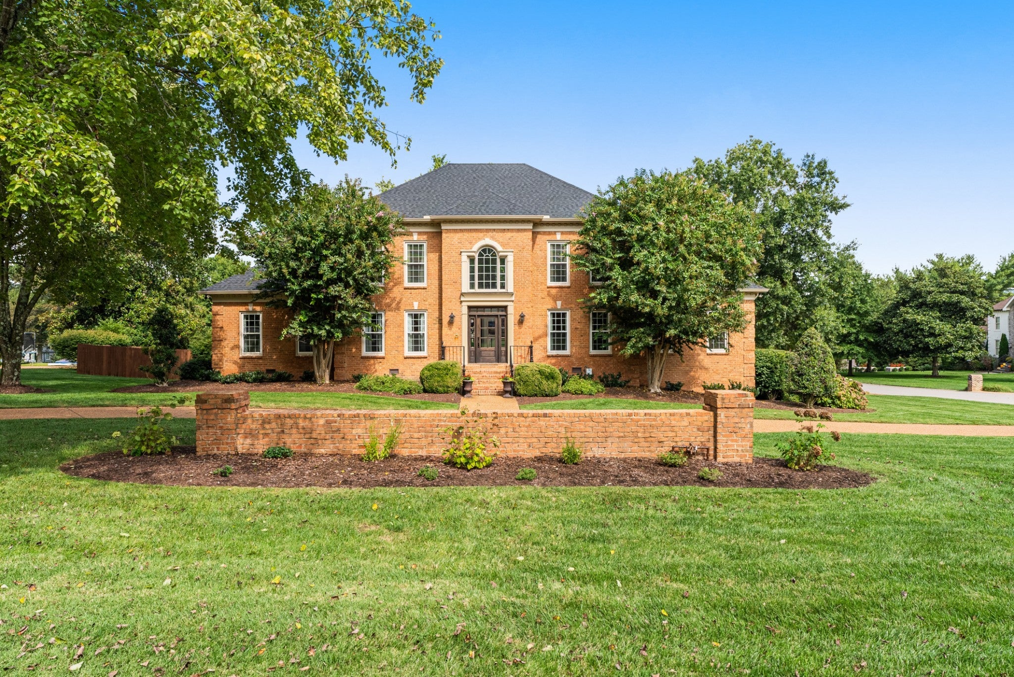 Photo of Listing #2810261