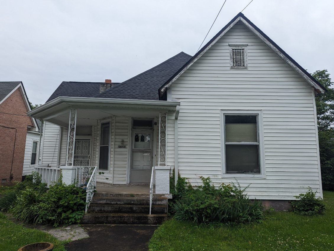 Photo of Listing #2810384