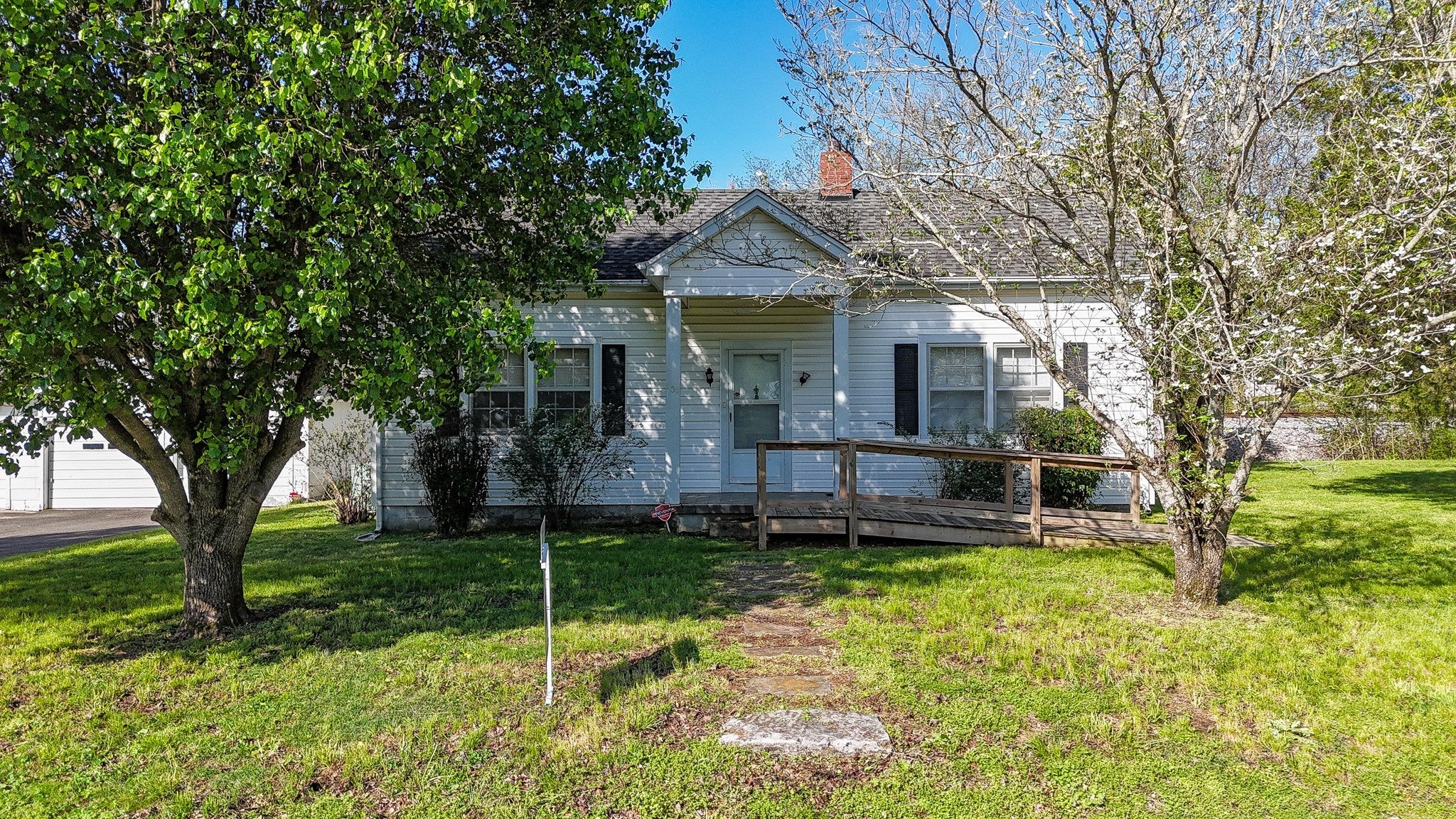 Photo of Listing #2810420