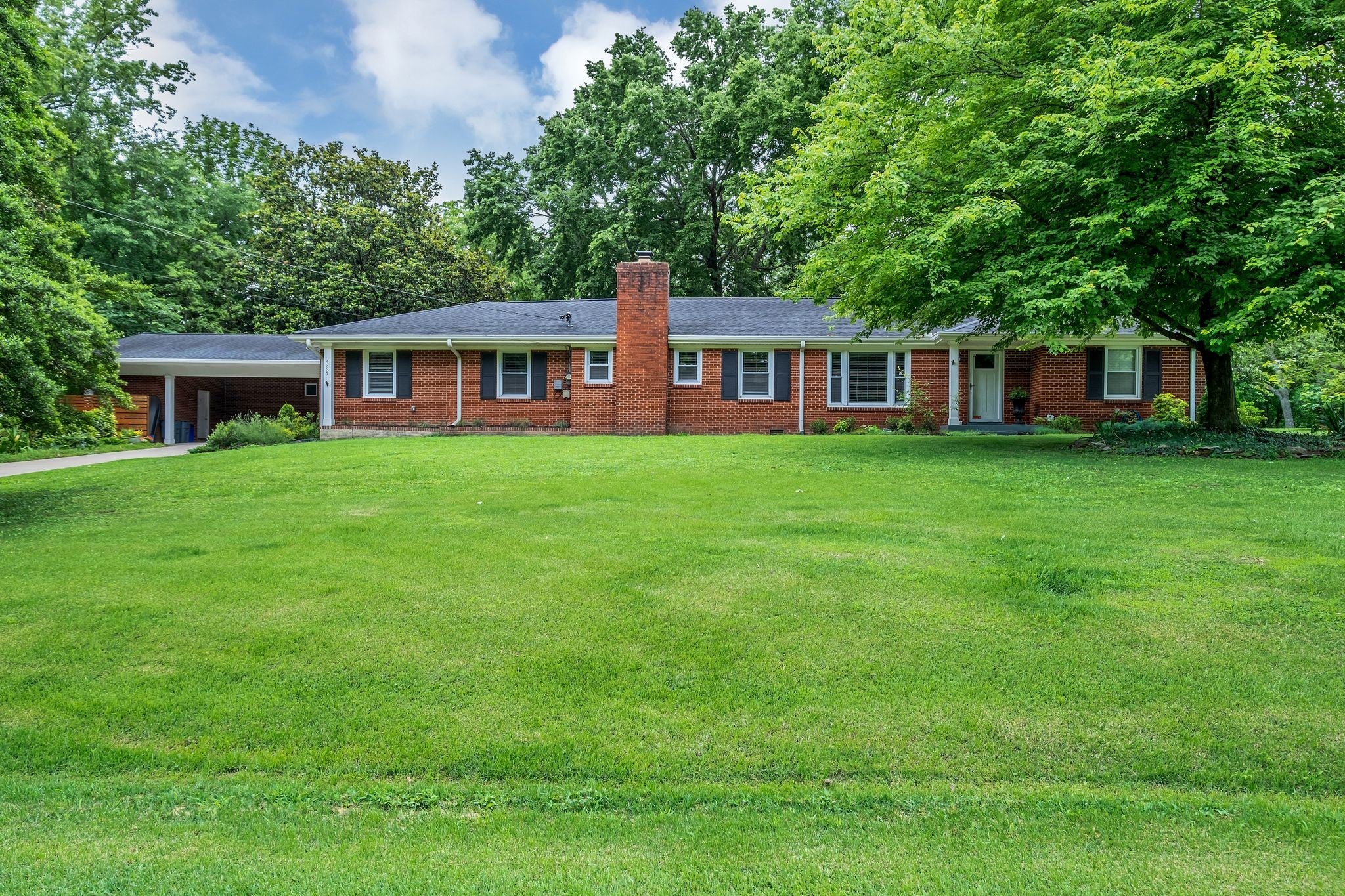 Photo of Listing #2811081
