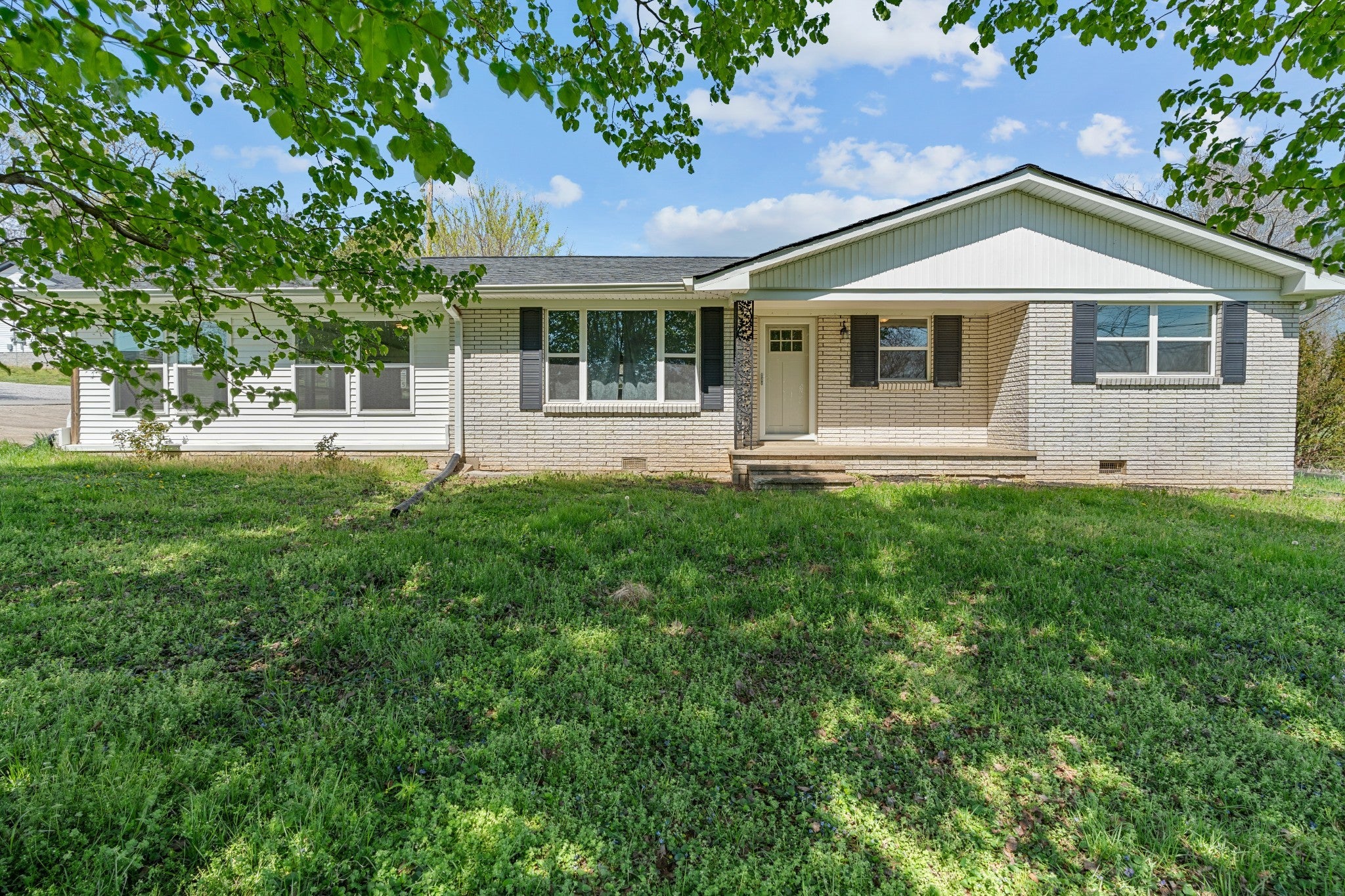 Photo of Listing #2811341