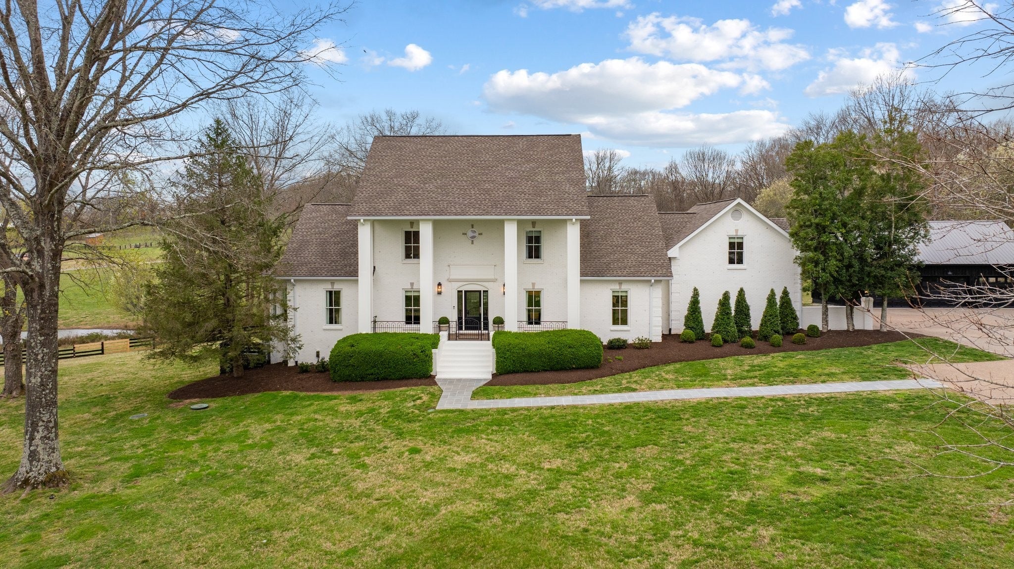 Photo of Listing #2811516